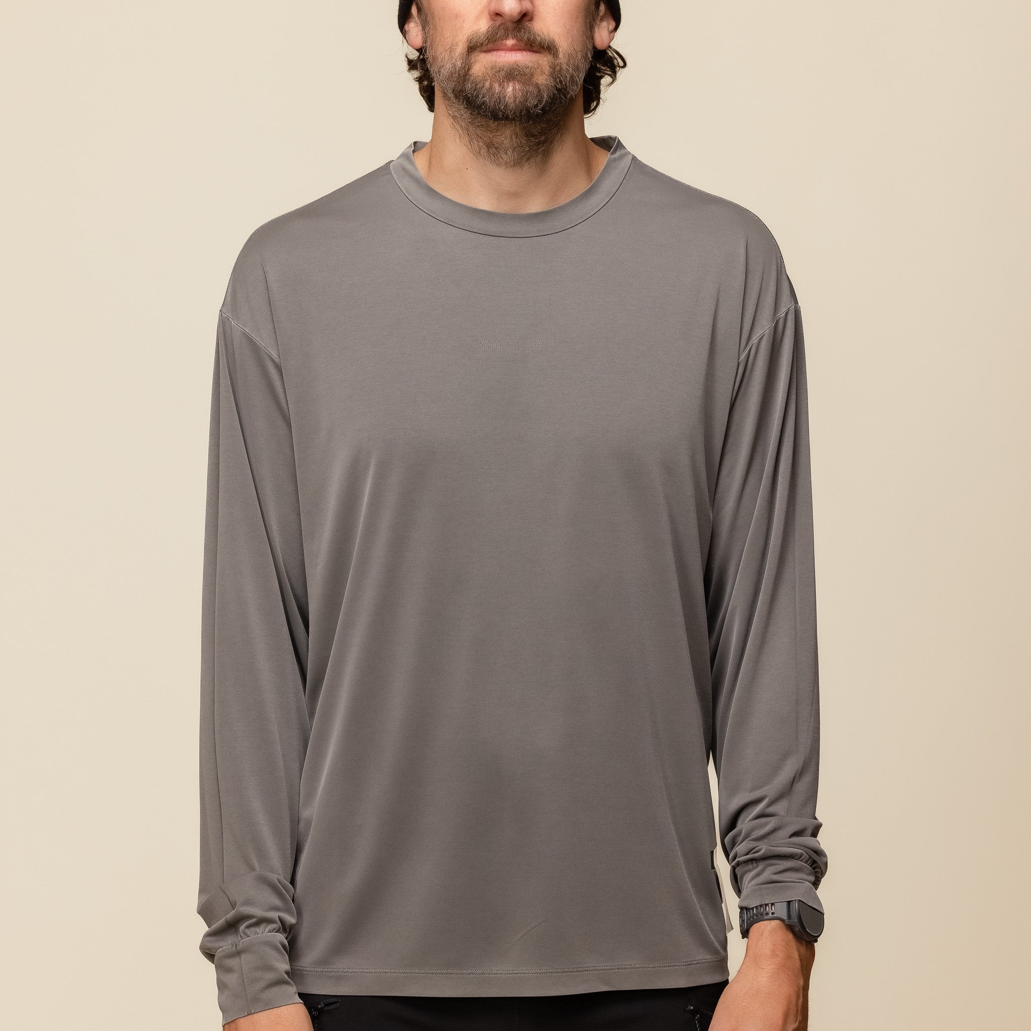 Satisfy Running - AuraLite™ Long Sleeve T-Shirt - Mineral Graphite