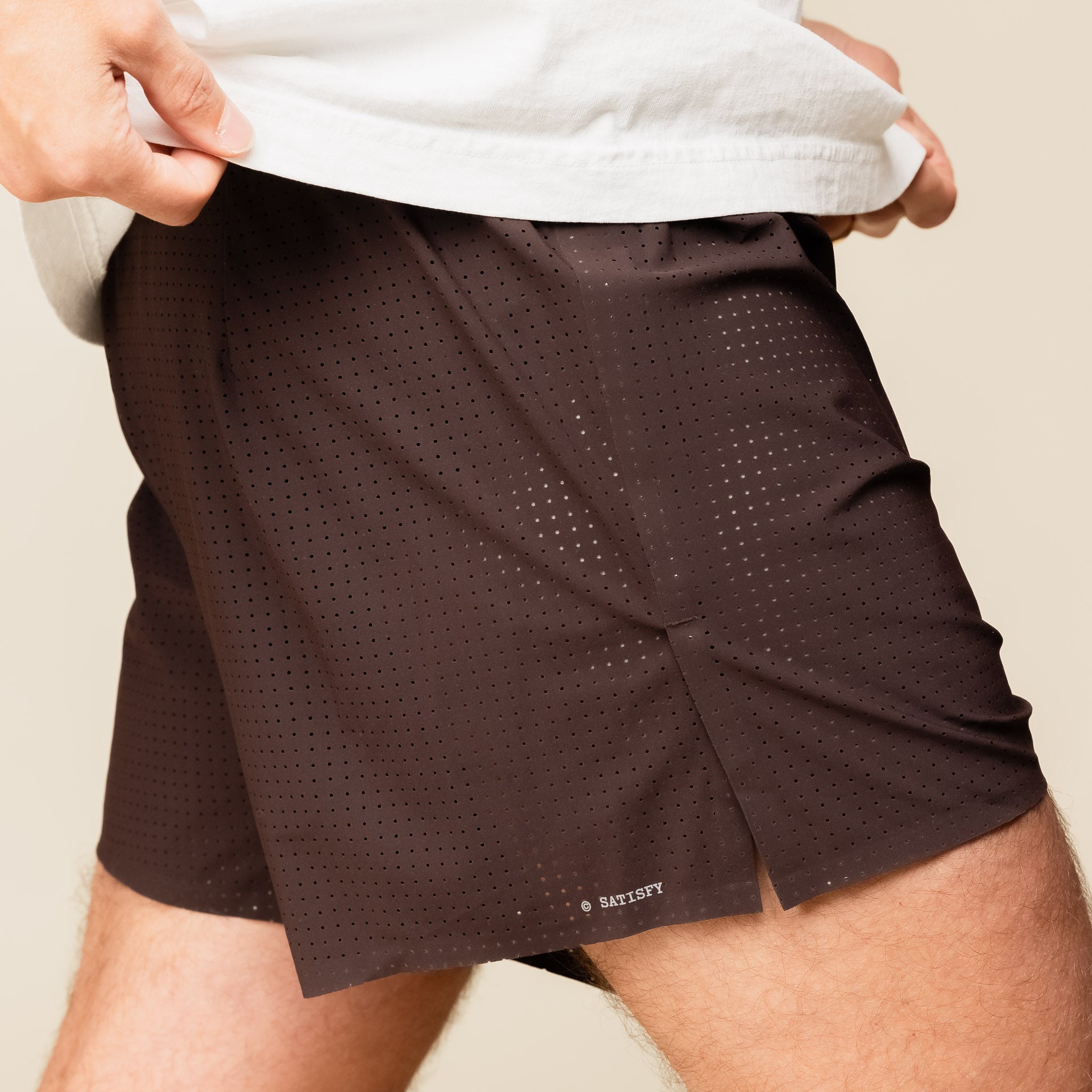 Satisfy Running - Space-O™ 5” Shorts - Deep Mahogany