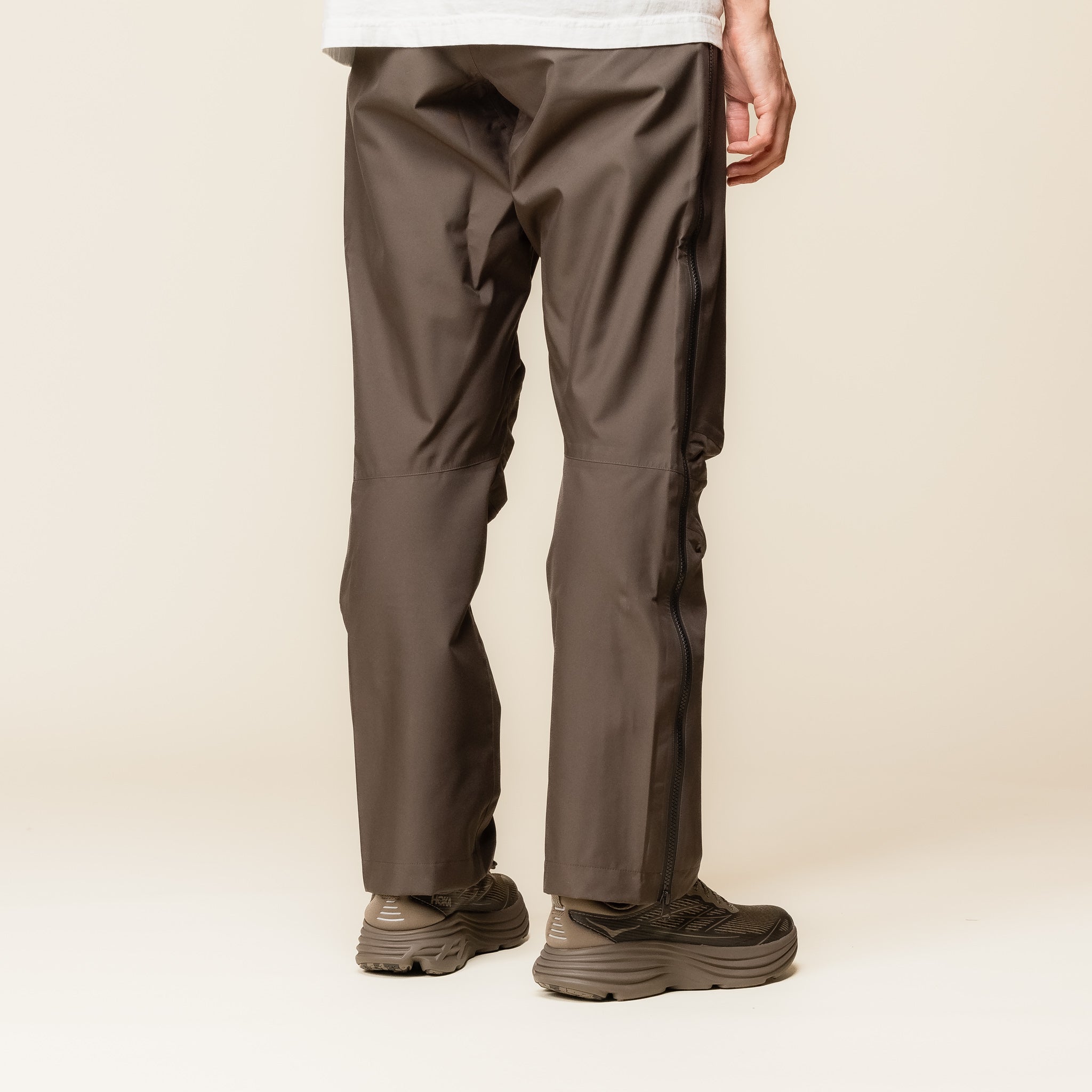 AG311047AA-05-46 GR10K - Arc 3L Pants - Dark Soil Grey