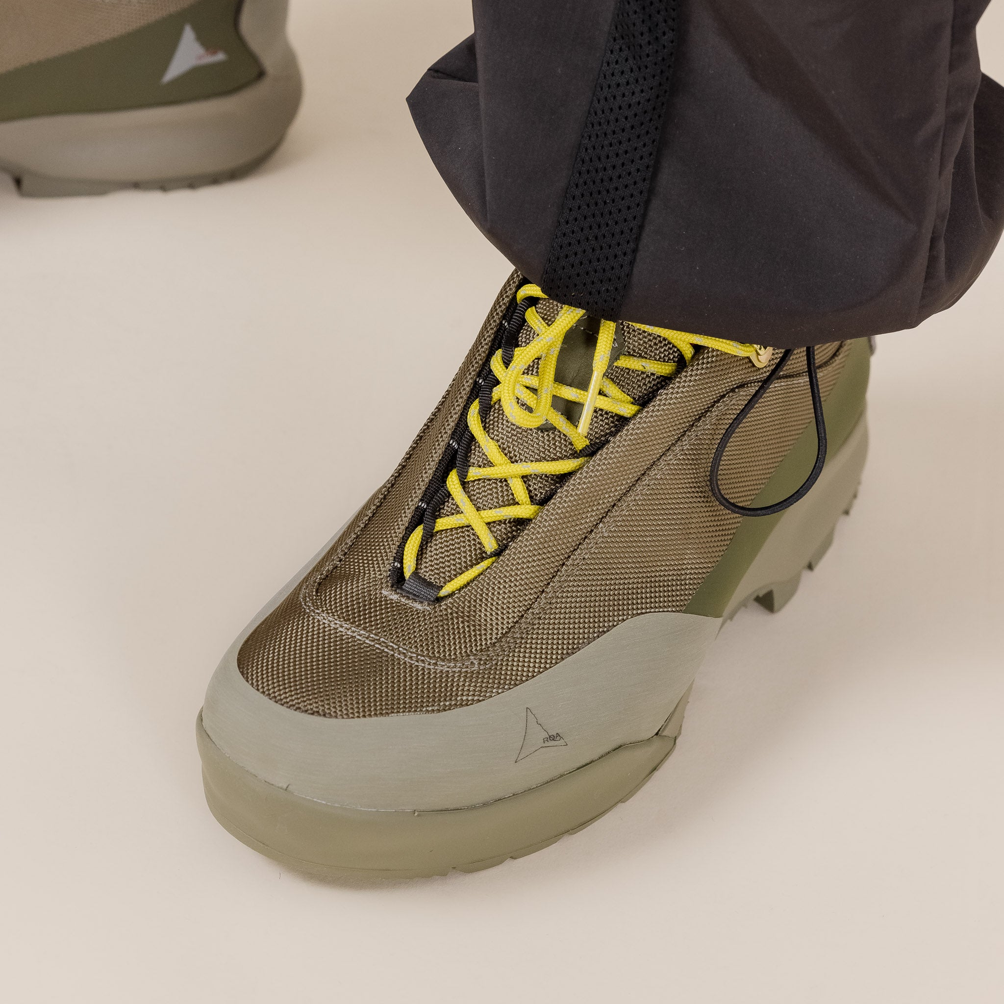IFA03-101 Roa Hiking - Cingino Approach Shoe - Sage Green "roa hiking stockists" "roa x j.l-a.l" "roa cingino stockists" "roa hiking" "roa footwear"