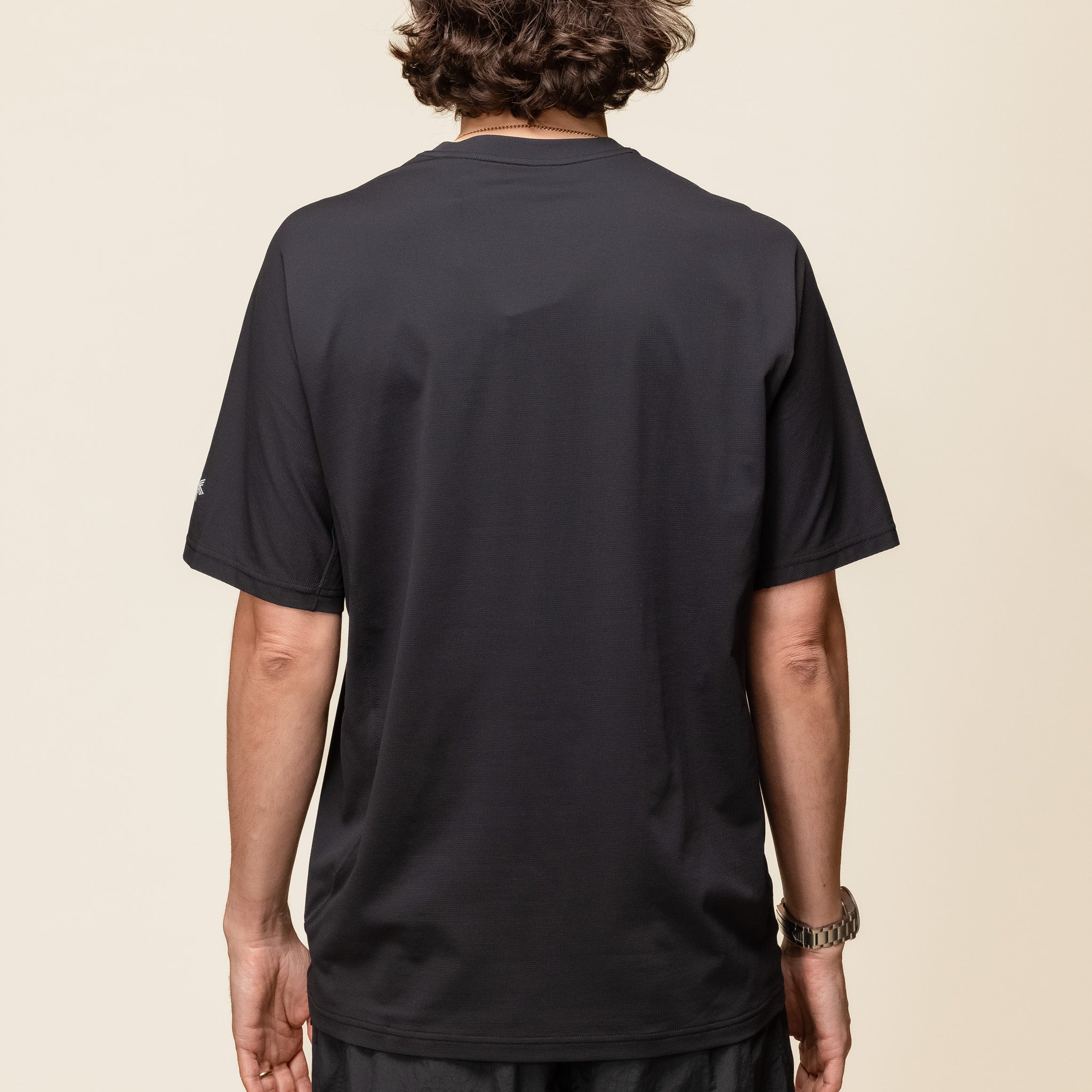 GA64127 Goldwin - Dry T-Shirt - Black "Goldwin Official Website"