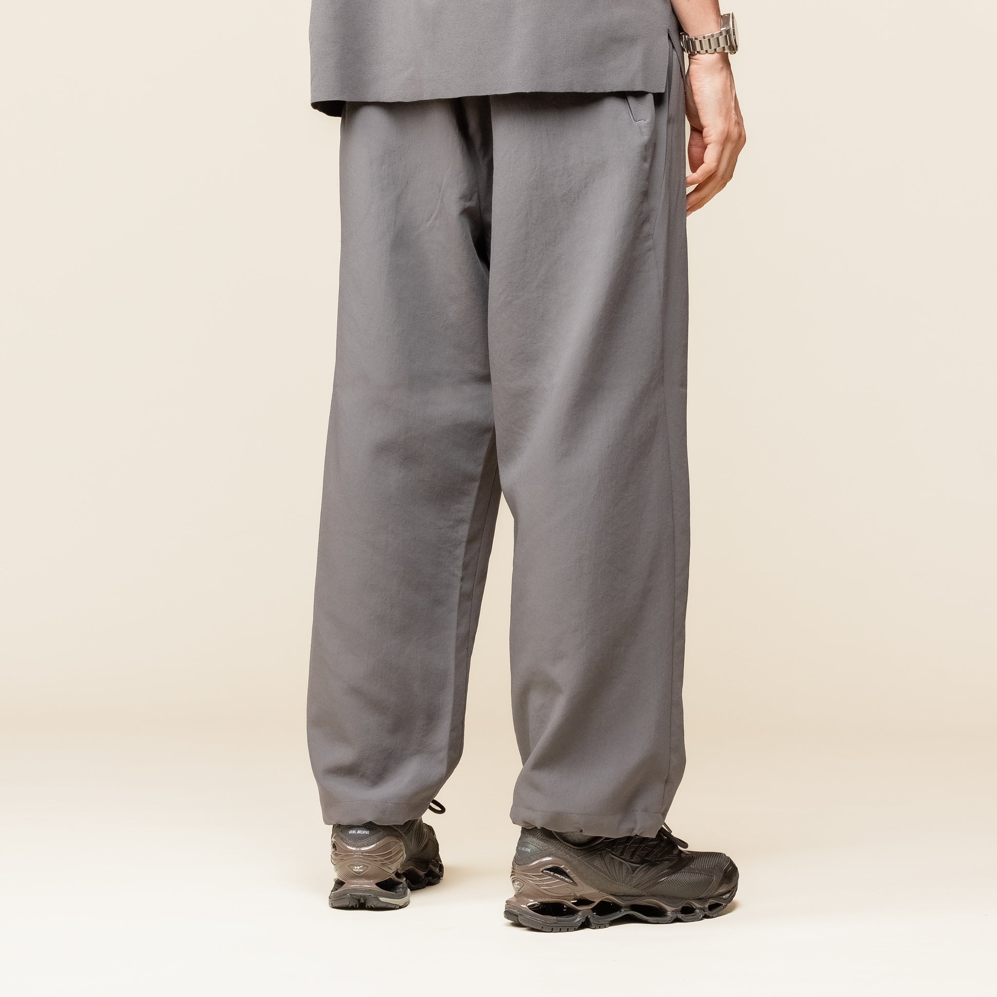 Goldwin - Wide Ankle Easy Pants - Asphalt GL73181 "Goldwin Official Website"