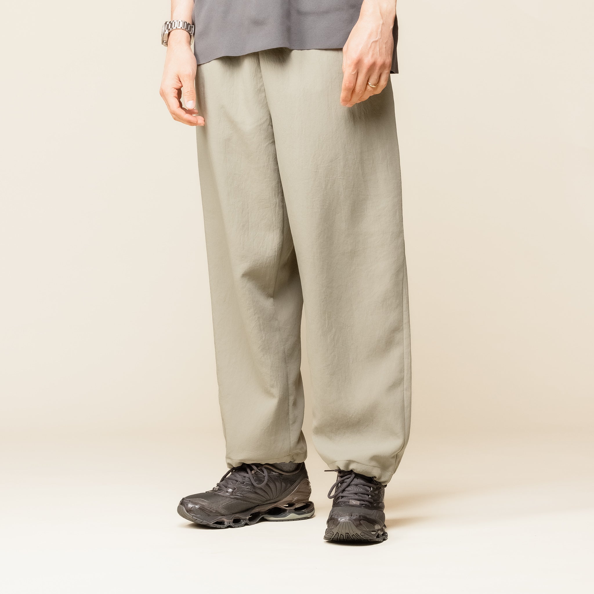 Goldwin - Wide Ankle Easy Pants - Earth Olive GL73181 "Goldwin Official Website"