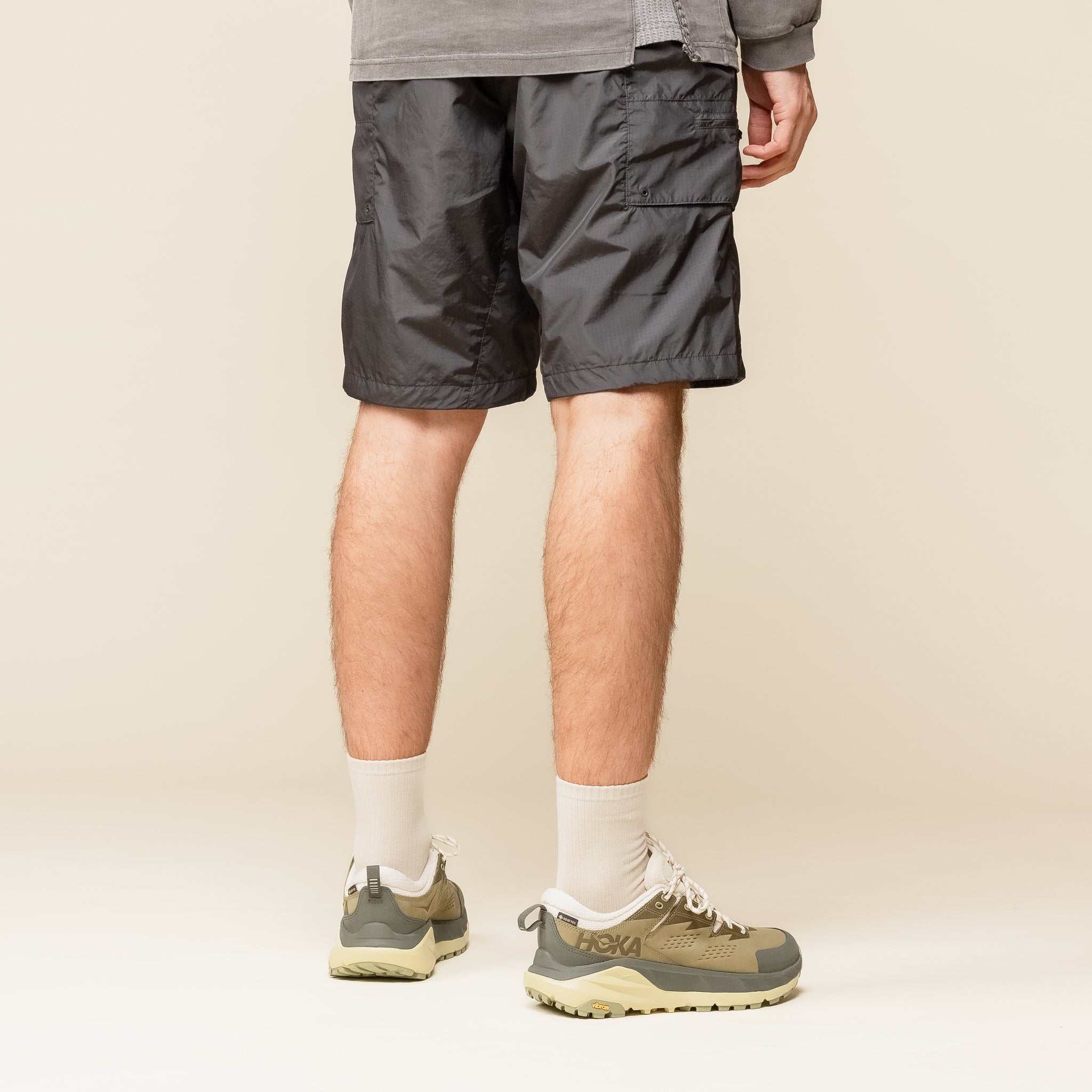 GM74152 Goldwin - Rip Stop Light Cargo Shorts - Black "Goldwin official website"