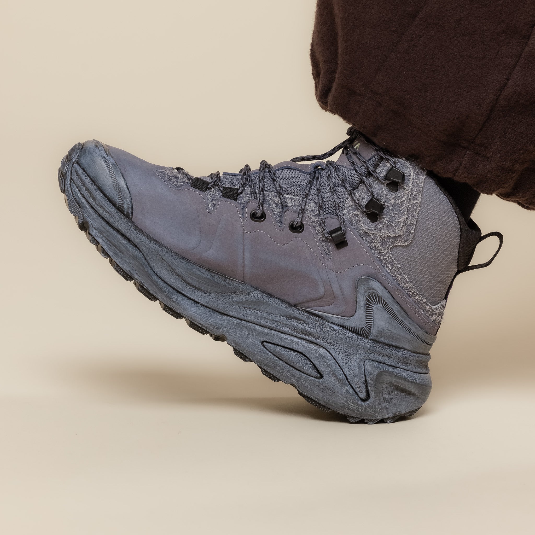HOKA - Kaha 3 GORE-TEX Hiking Boots - Grey Skies / Lilac Hydrangea