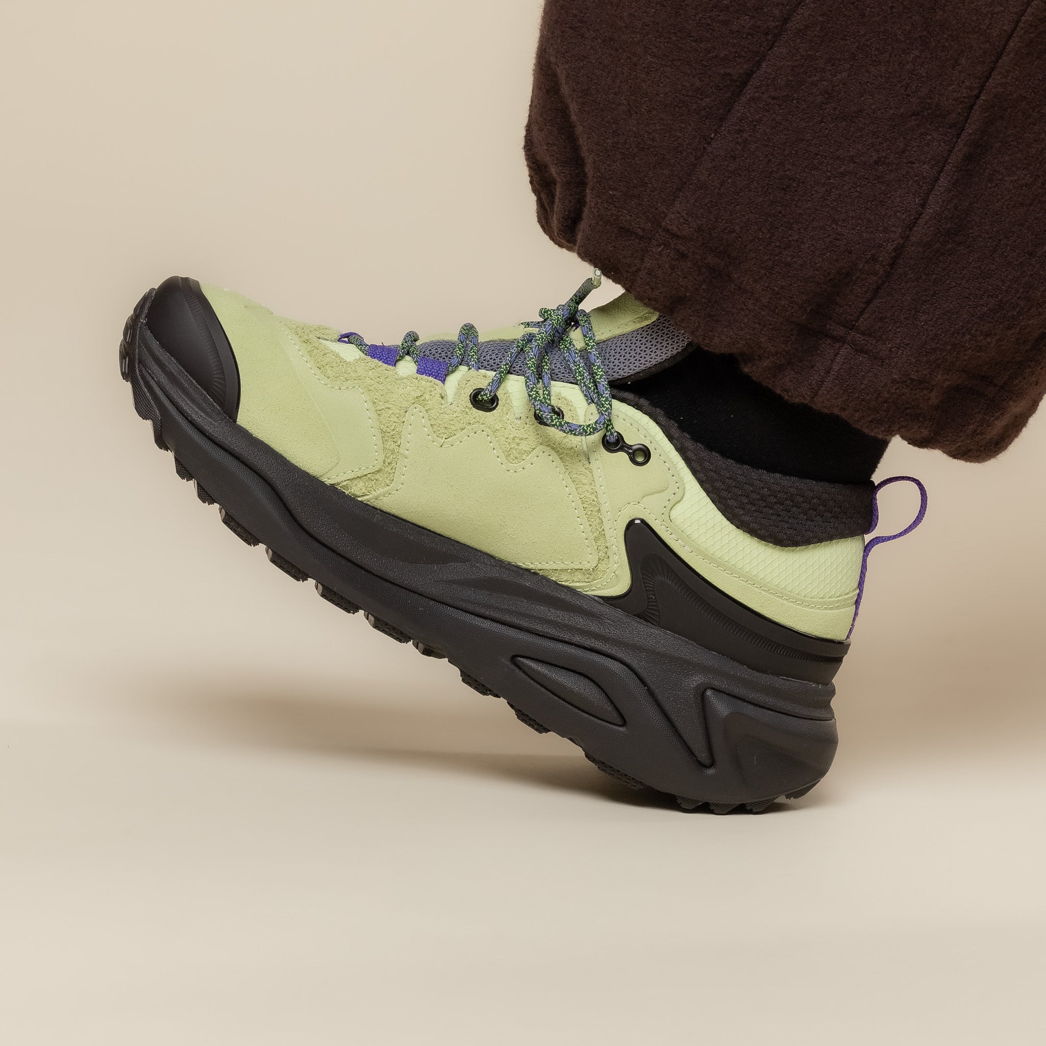 HOKA - Kaha 3 GORE-TEX Low Hiking Boots - Honeydew / Black