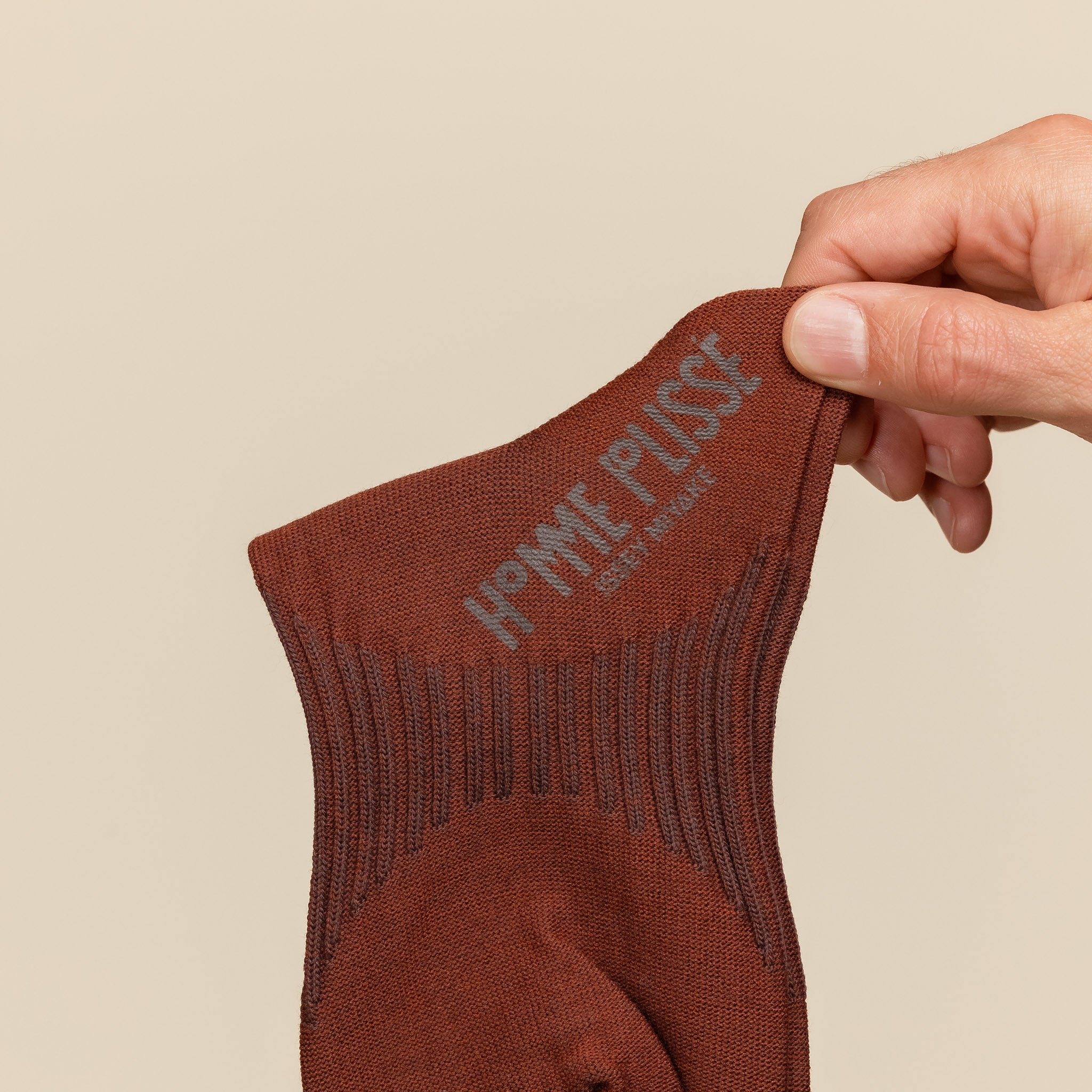 Homme Plissé Issey Miyake - Common Socks - Brown HP48AI44544