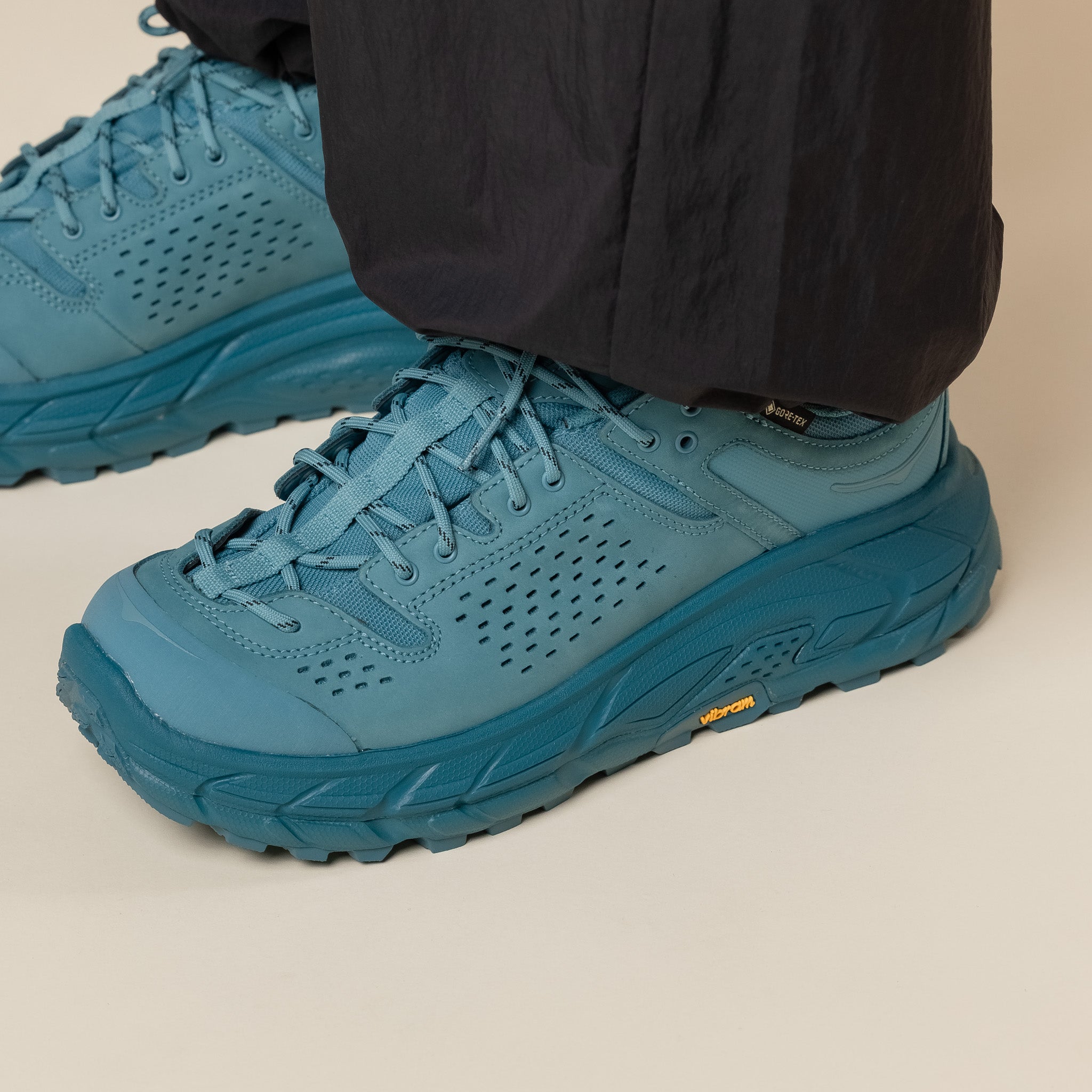 HOKA - Tor Ultra Lo Hiking Shoe - Aurora Aqua / Tidal Wave