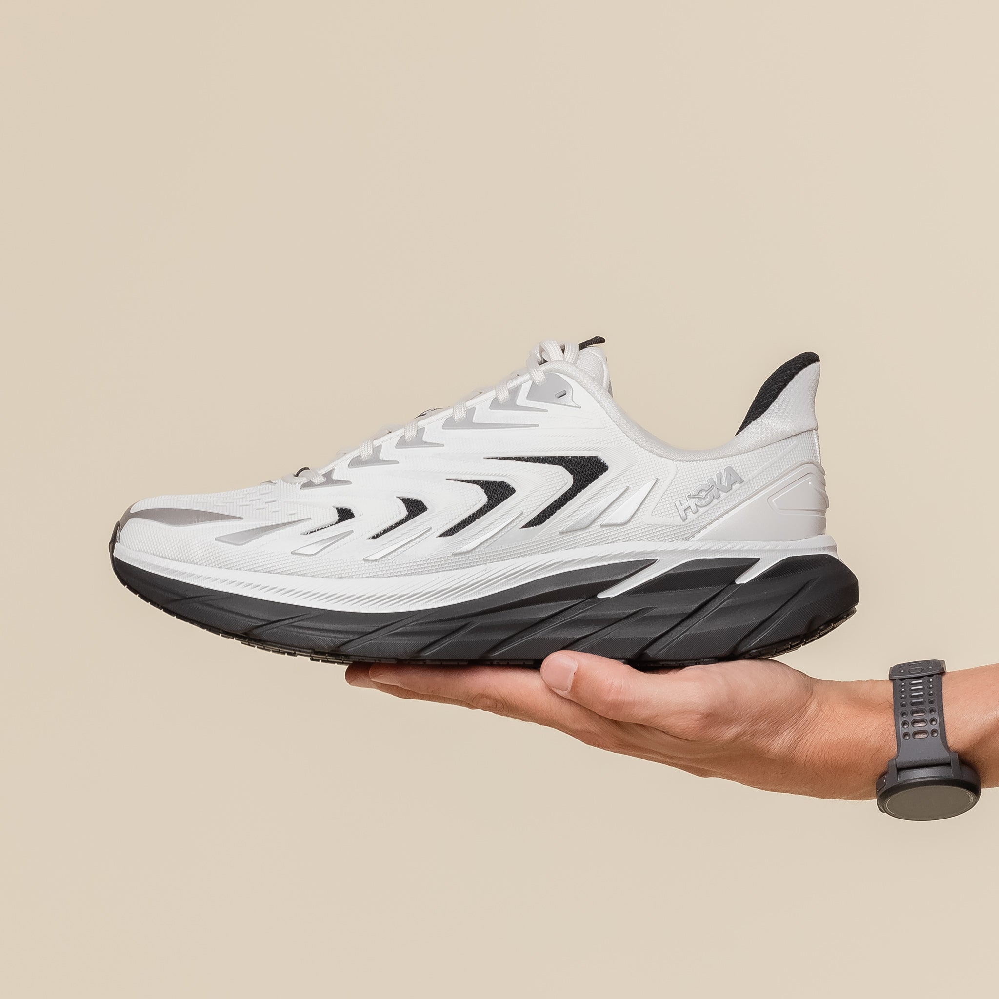 HOKA - Clifton UTL - Frost/Varsity Navy