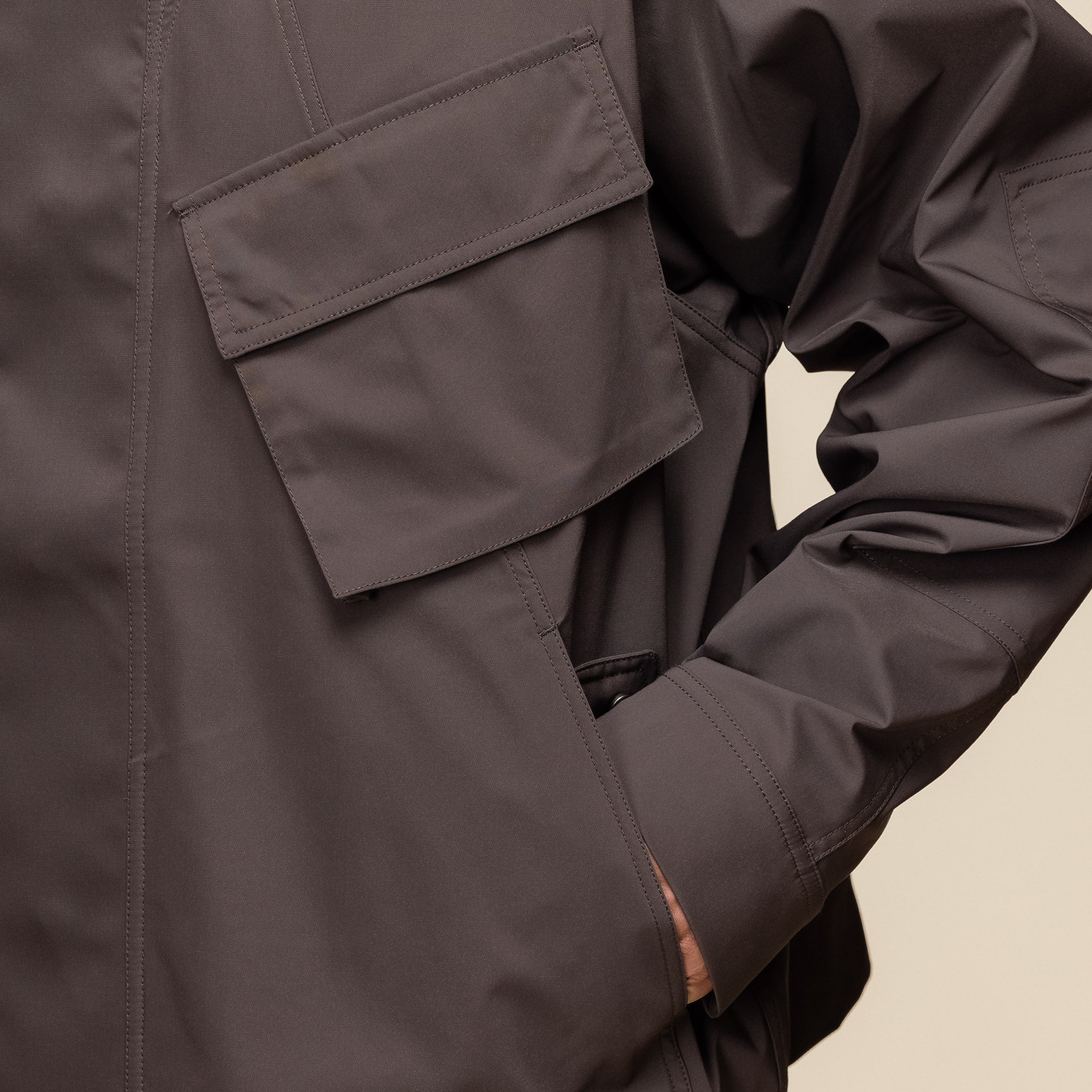 Goldwin 0 - Hooded Cargo Pocket Jacket - Biotite GZ14308