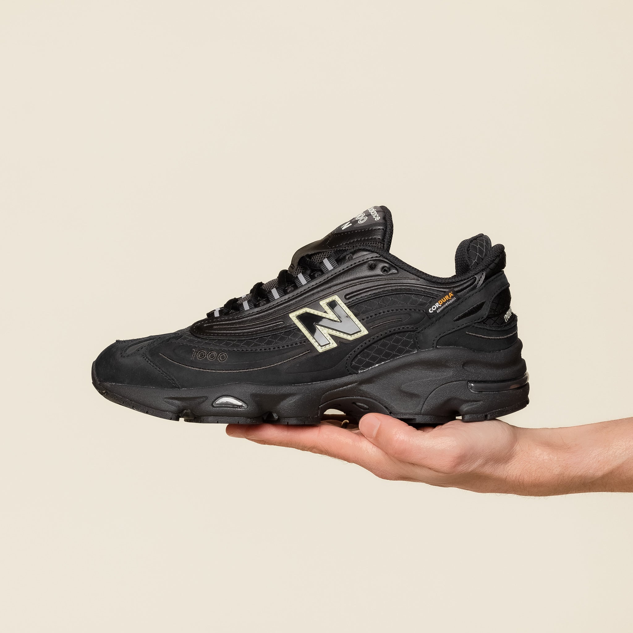 New Balance - M1000 Cordura - Black / Black M1000NBB