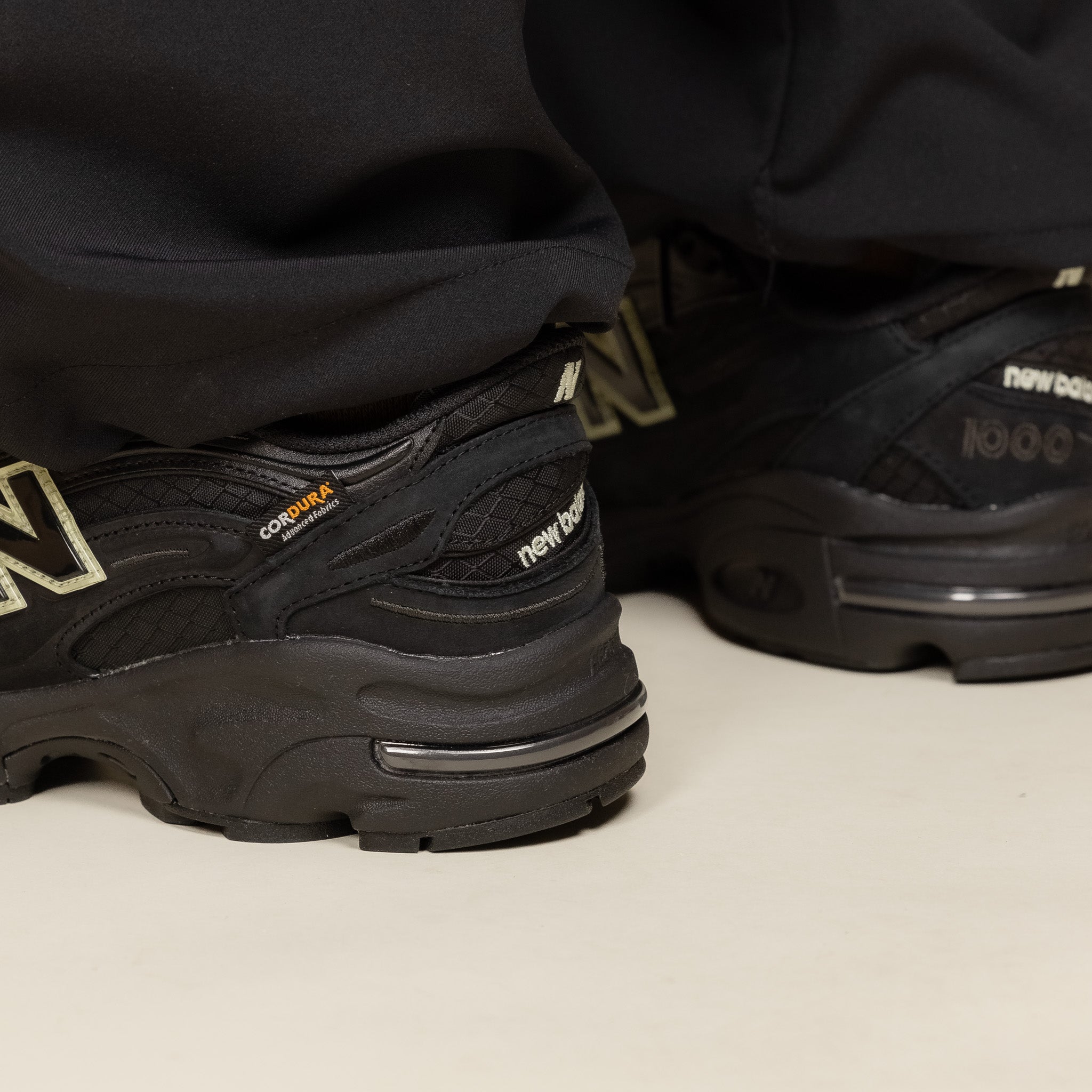 New Balance - M1000 Cordura - Black / Black M1000NBB