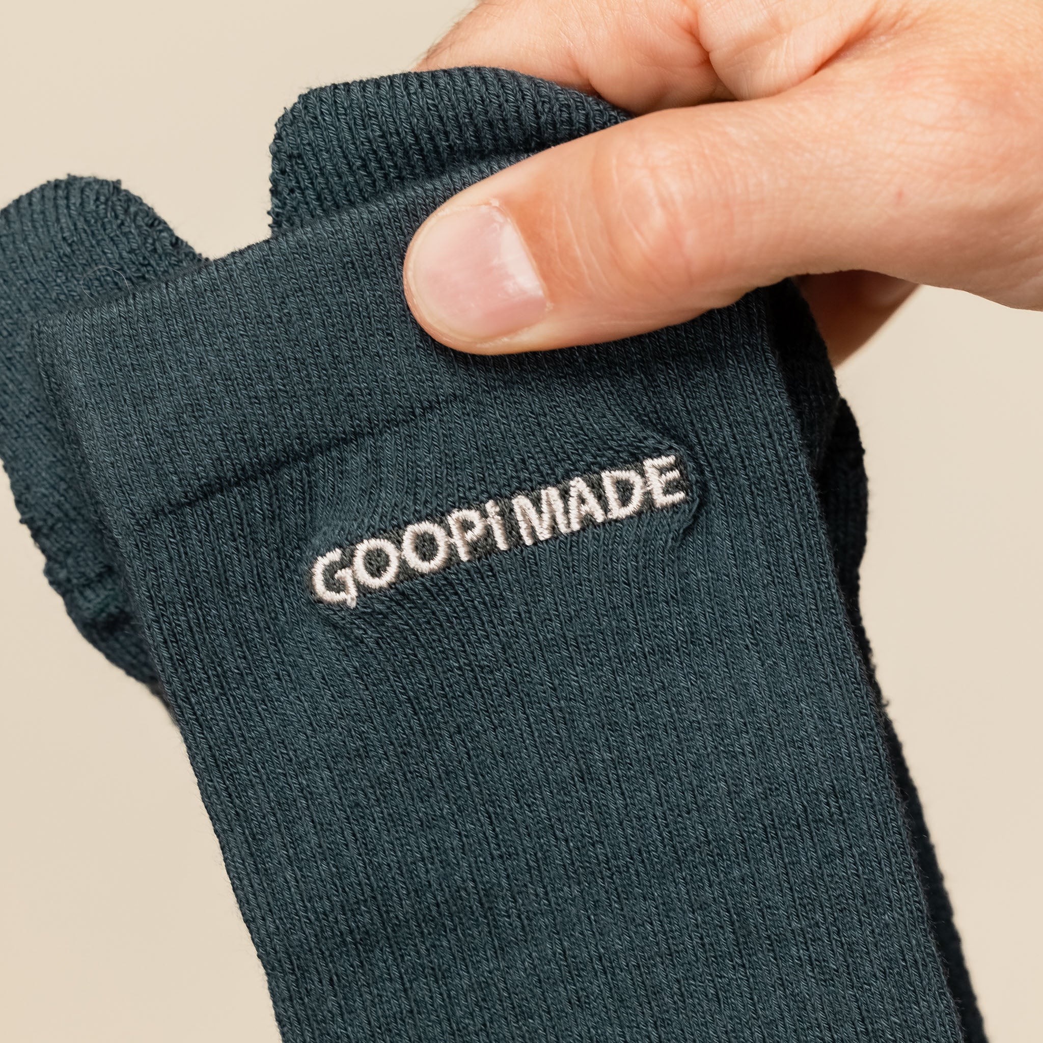 GOOPiMADE - “GKA-02” SOFTBOX COOLMAX® Tabi Socks - Ivory