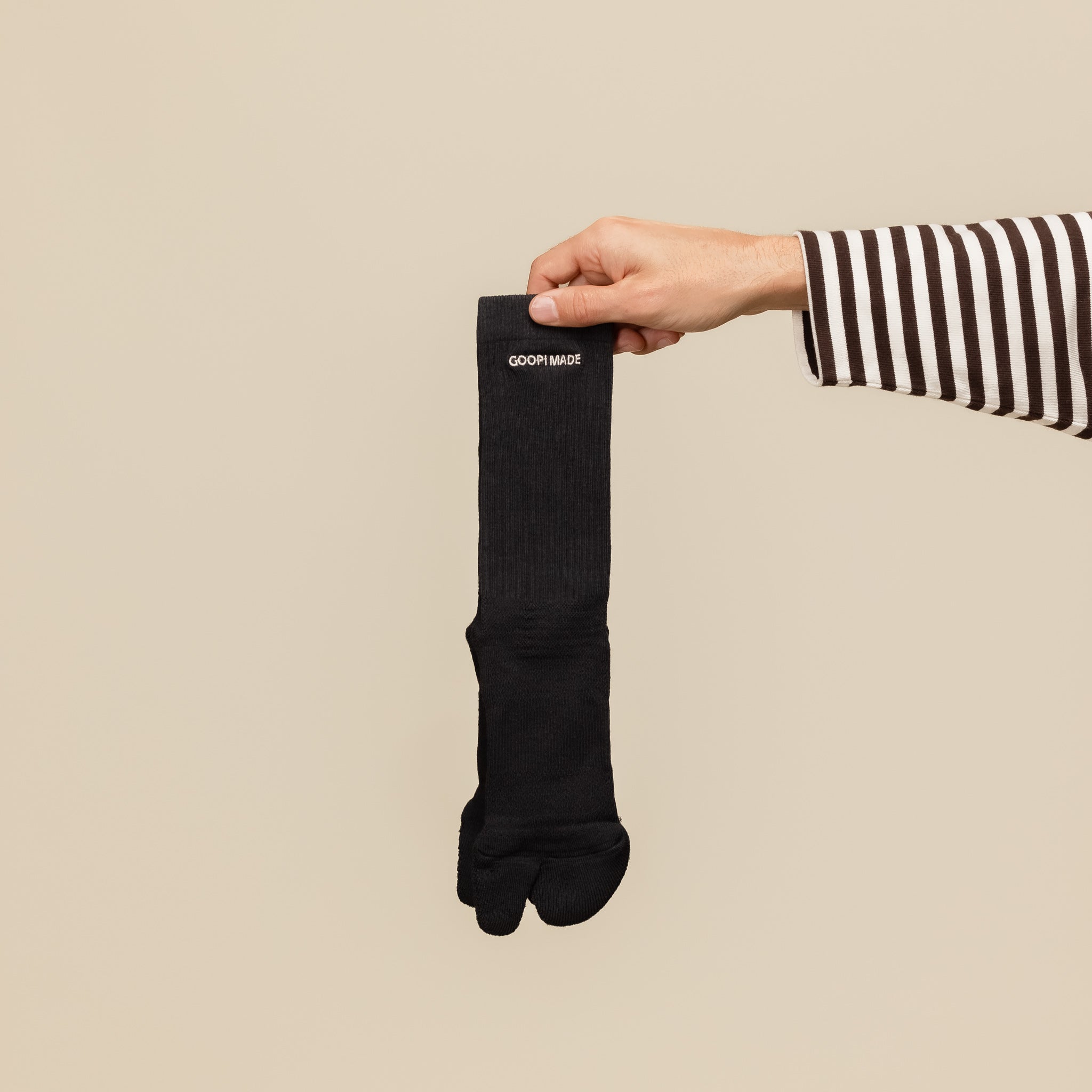 GOOPiMADE - “GKA-02” SOFTBOX COOLMAX® Tabi Socks - Shadow