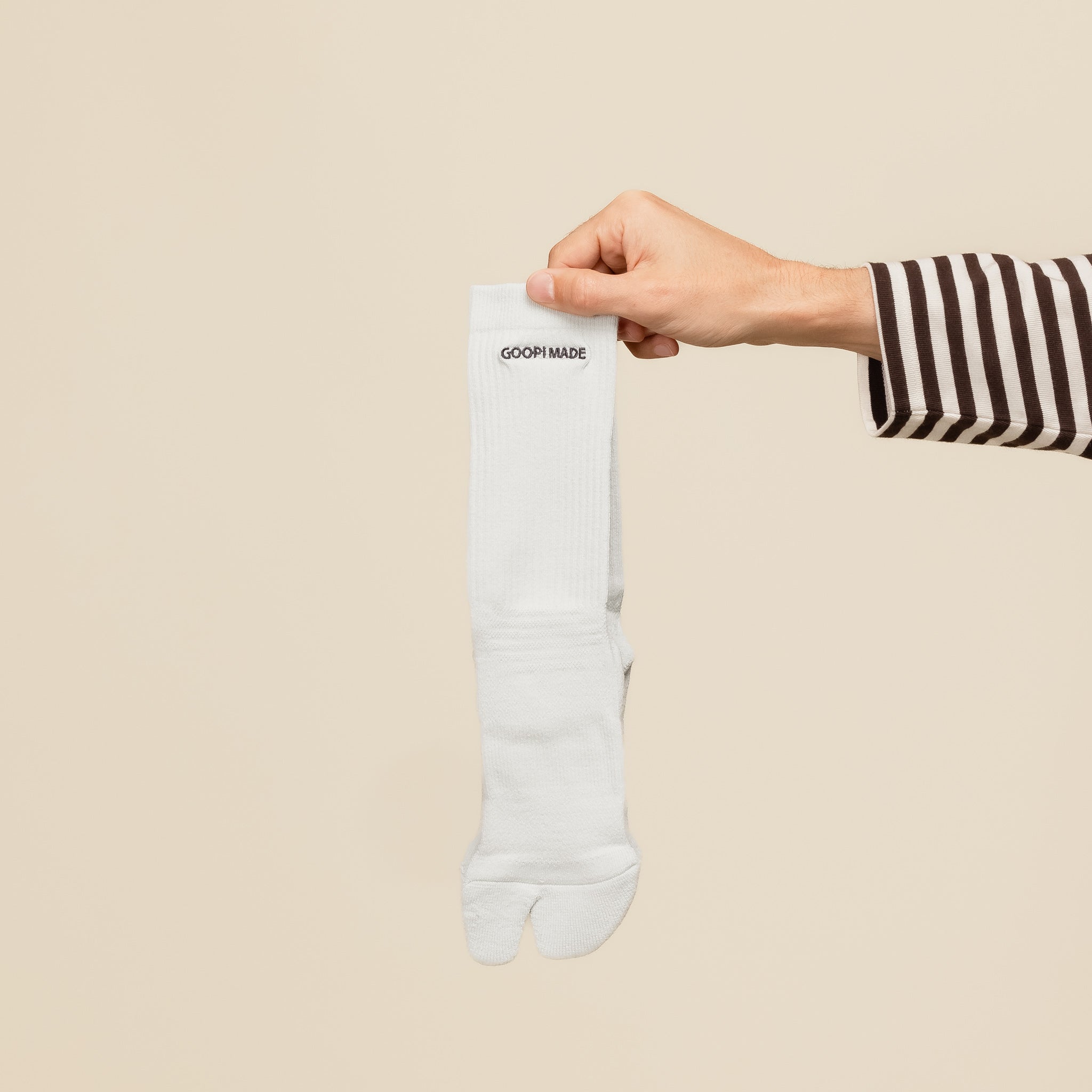 GOOPiMADE - “GKA-02” SOFTBOX COOLMAX® Tabi Socks - Ivory