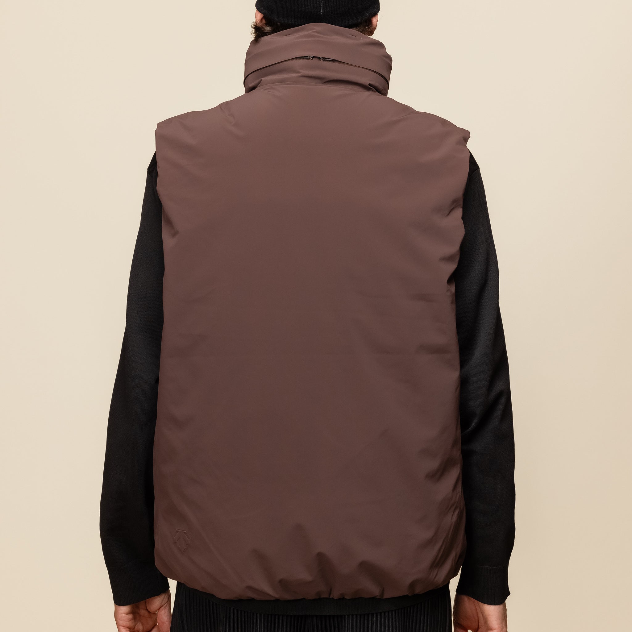 Descente Allterrain - Mizusawa Invisible Down Vest Jacket - Brown DU4FDJM5MU