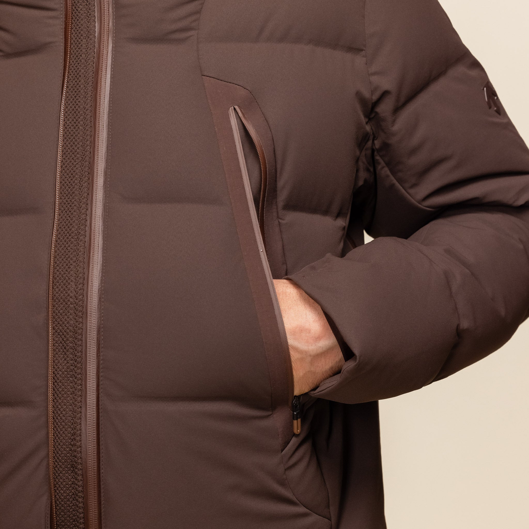 Descente Allterrain - Mizusawa Down Mountaineer Jacket - Brown DAMYGK30U