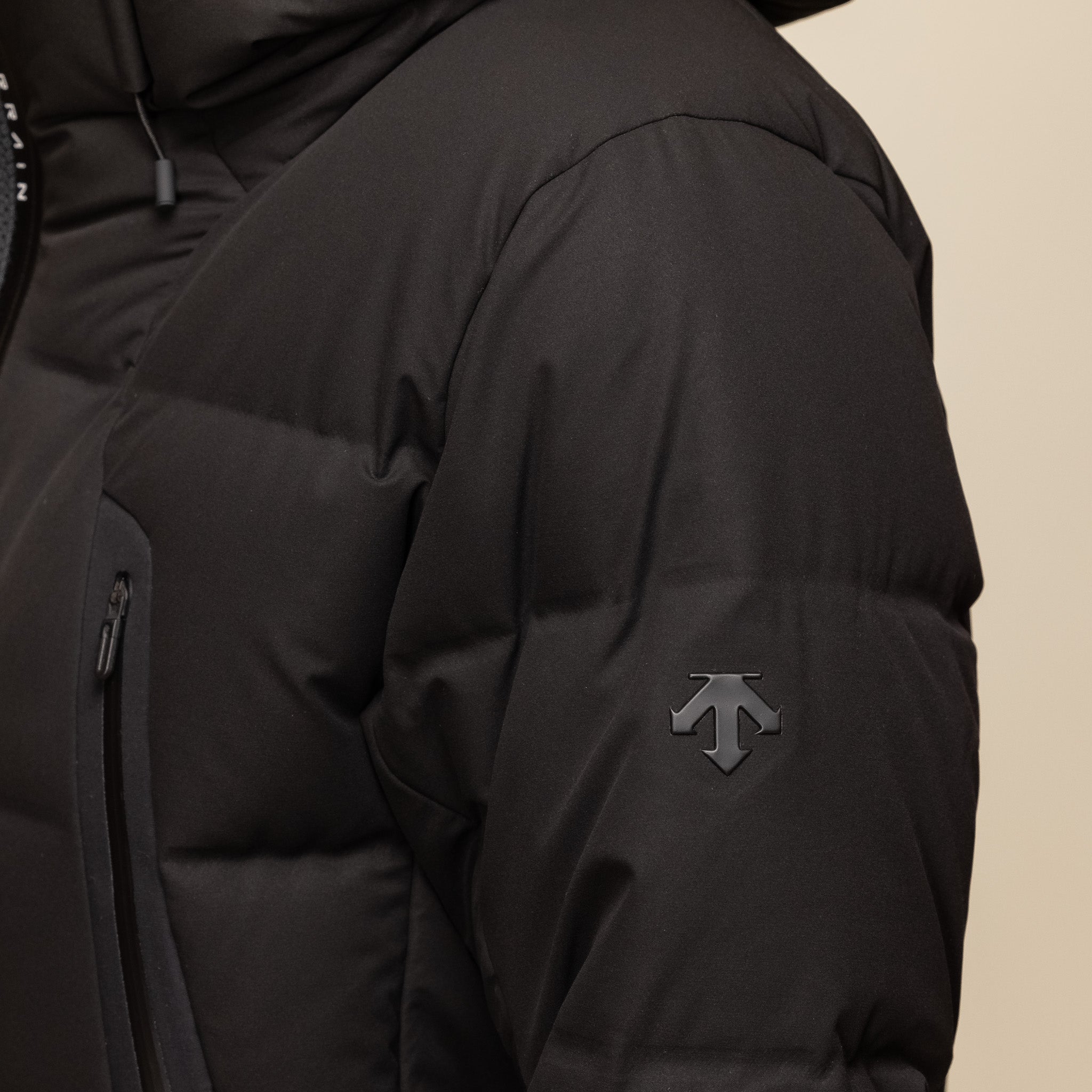 Descente Allterrain - Mizusawa Down Mountaineer Jacket - Black