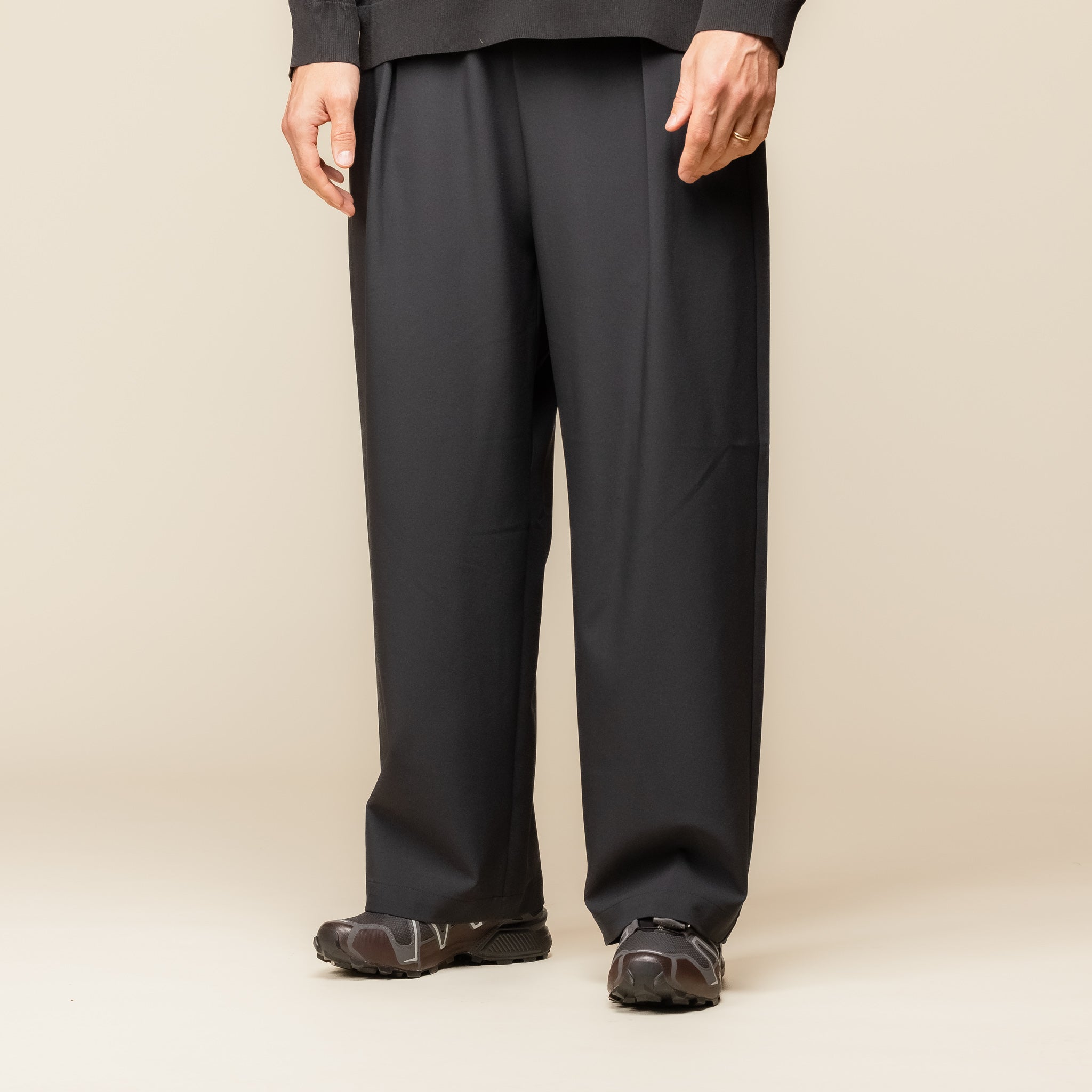 Descente IO - Tech Wide Pants - Black DU4FLPI3MU