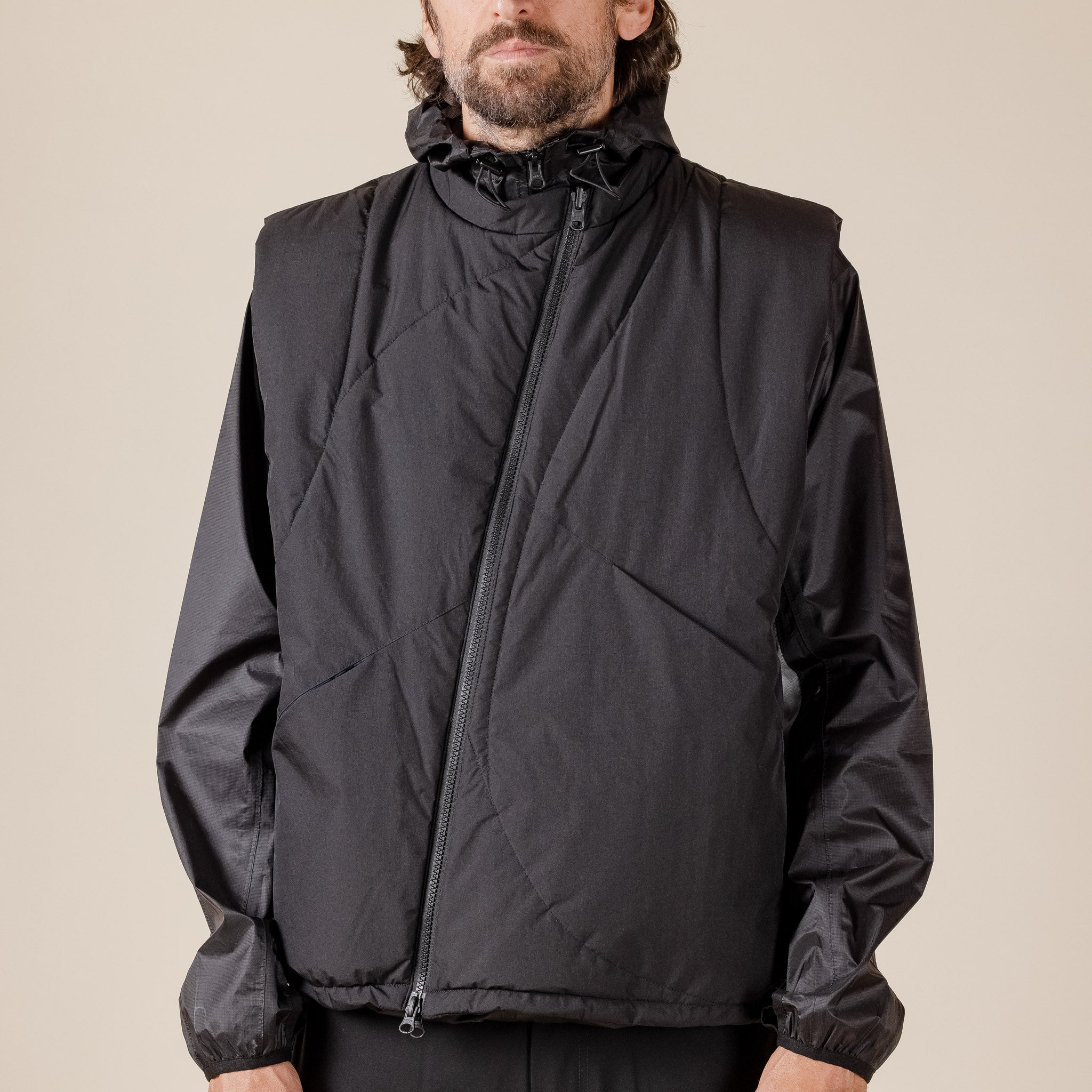 J EONGL I - 3M Thinsulate Reversible Vest Jacket - Black "J EONGL I" "J EONGL I stockists"