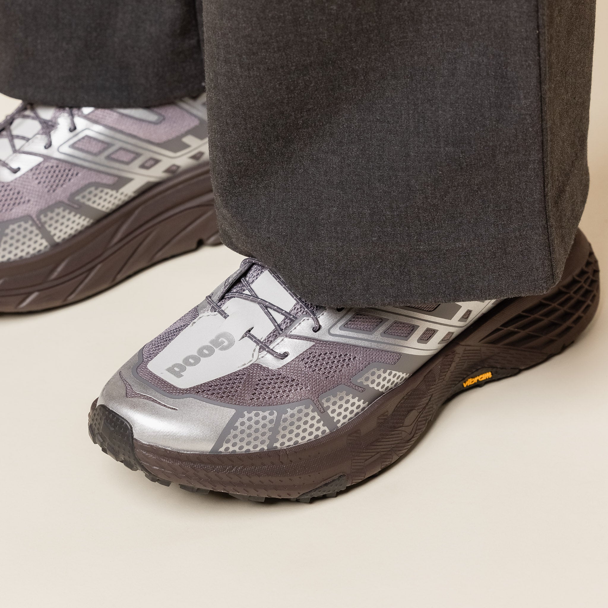 HOKA - U SPEEDGOAT 2 UNNA - Astral / Galaxy