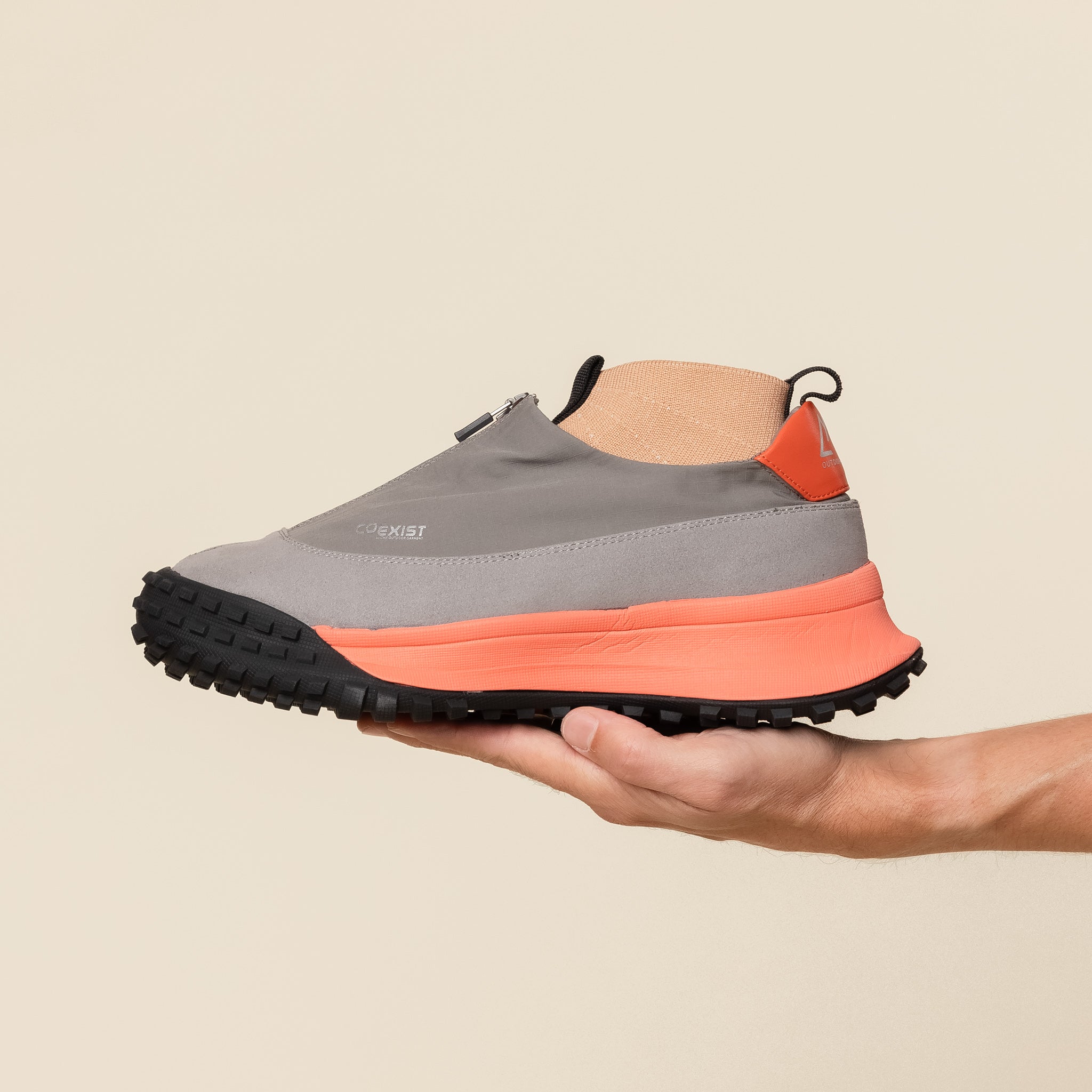 CMF Comfy Outdoor Garment - Approach Trainers 03 - Wolf Grey / Pink