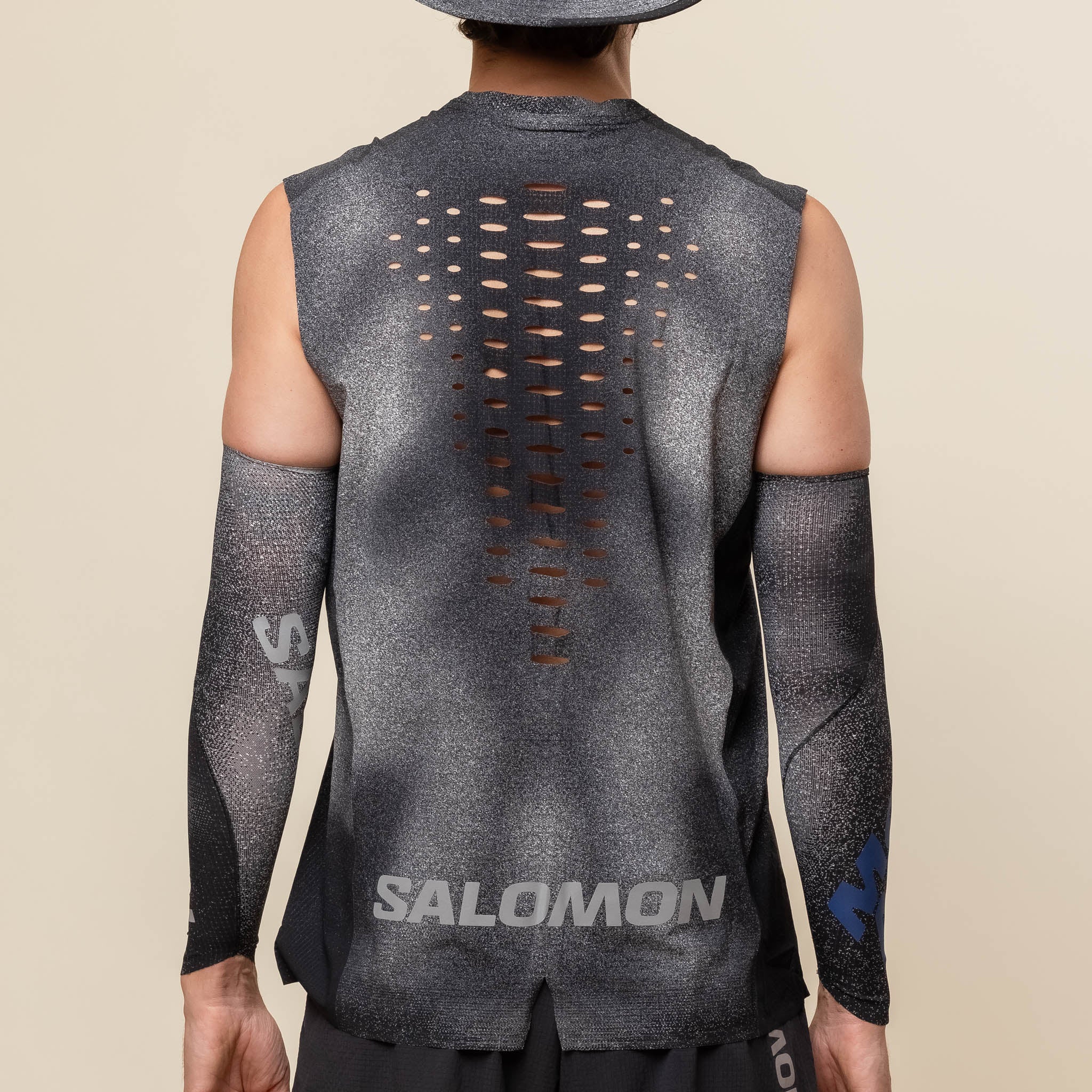 Salomon x Mental Athletic - Mental Athletic Run Tank Top - Deep Black