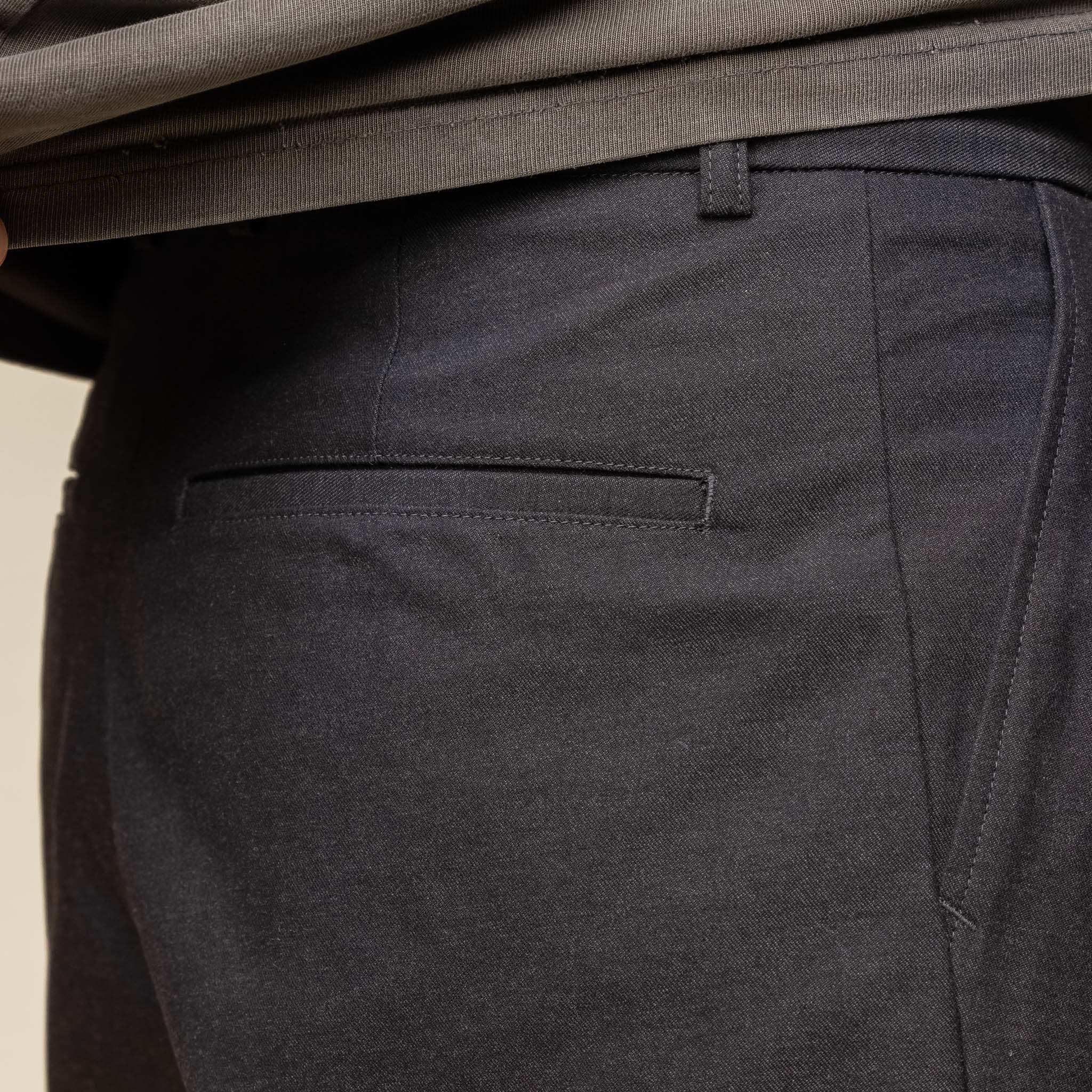 Still by Hand - Deep Tuck Pressed Pants - Charcoal PT09243