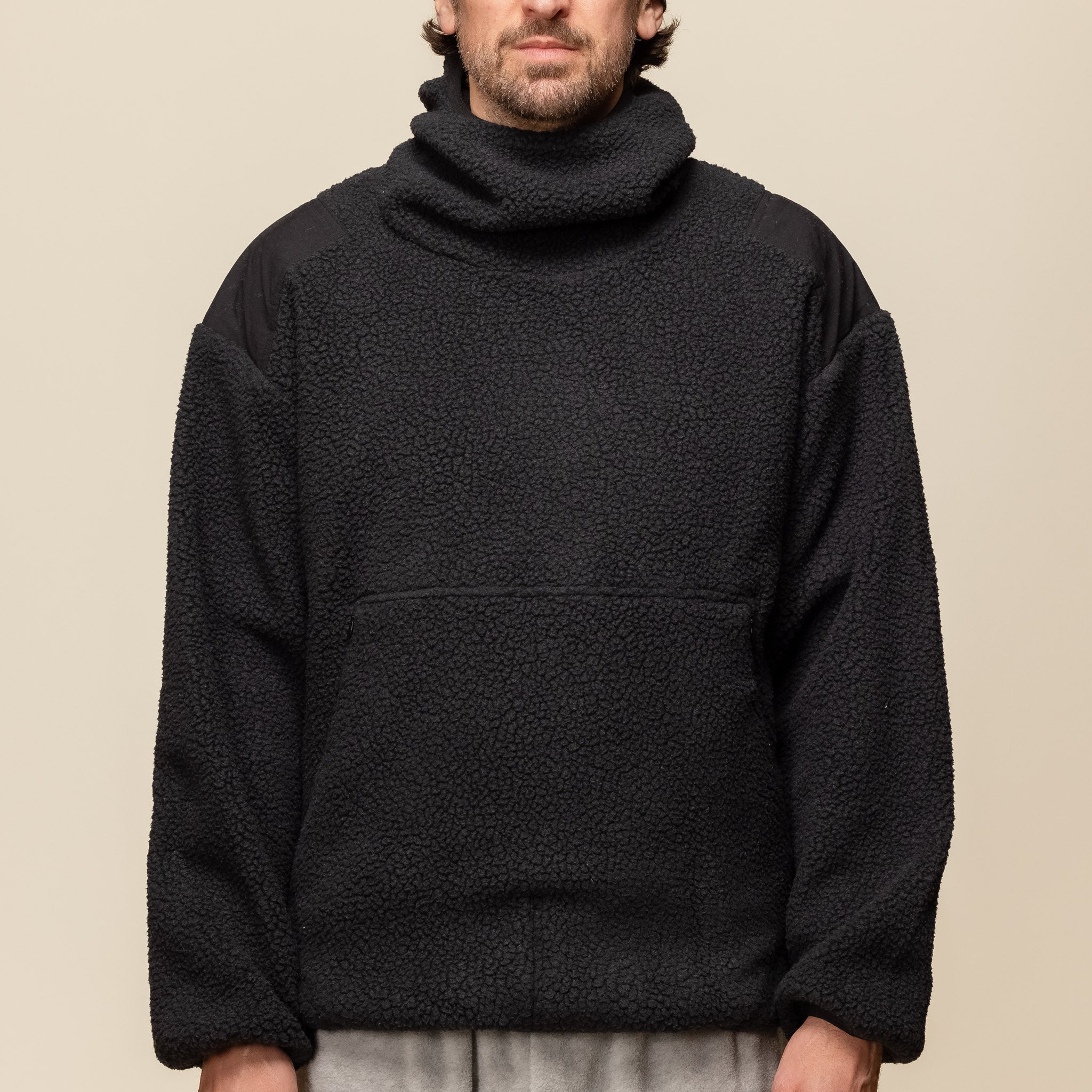 SO SHOP & HOSTEL NAKAMEGURO - Polartec Balaclava Hoodie - Black