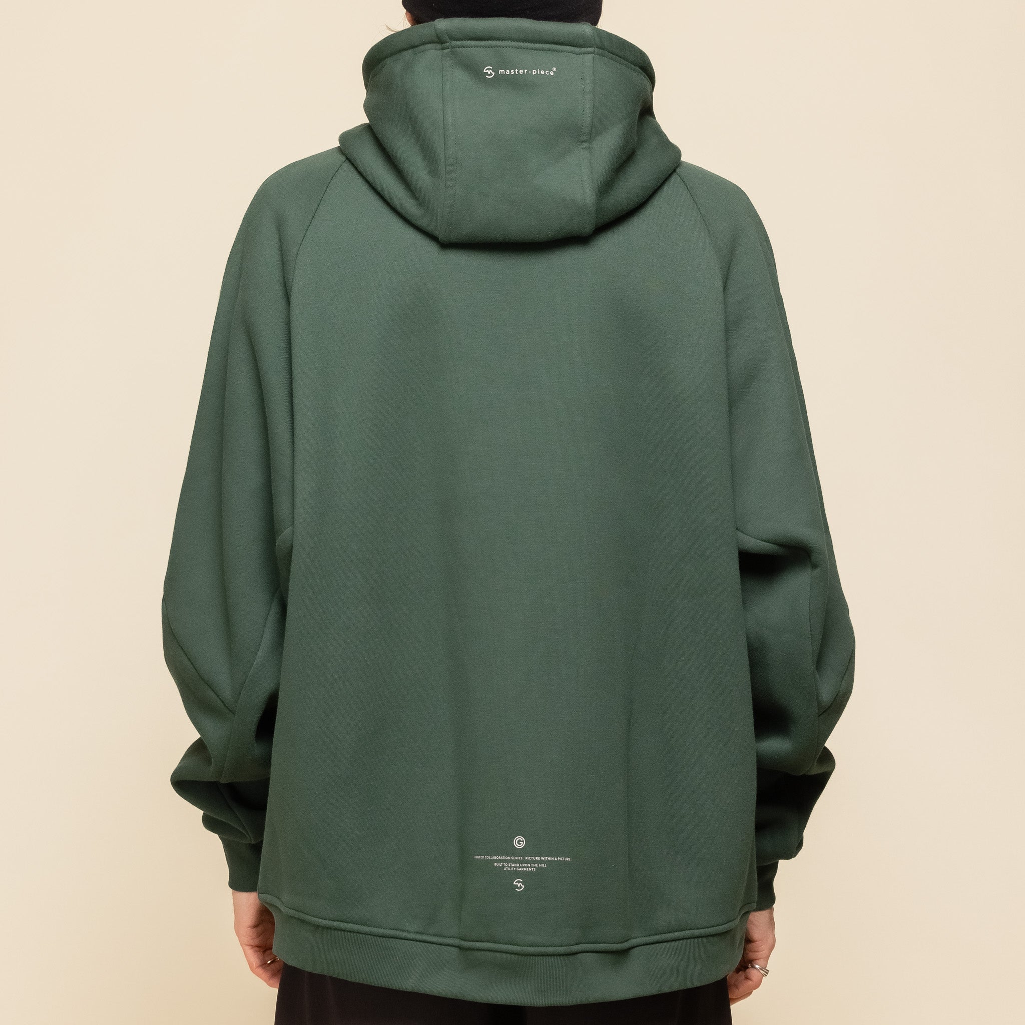 GOOPiMADE - “MEquip-H3” Mantle Logo Hooded Jacket - Green