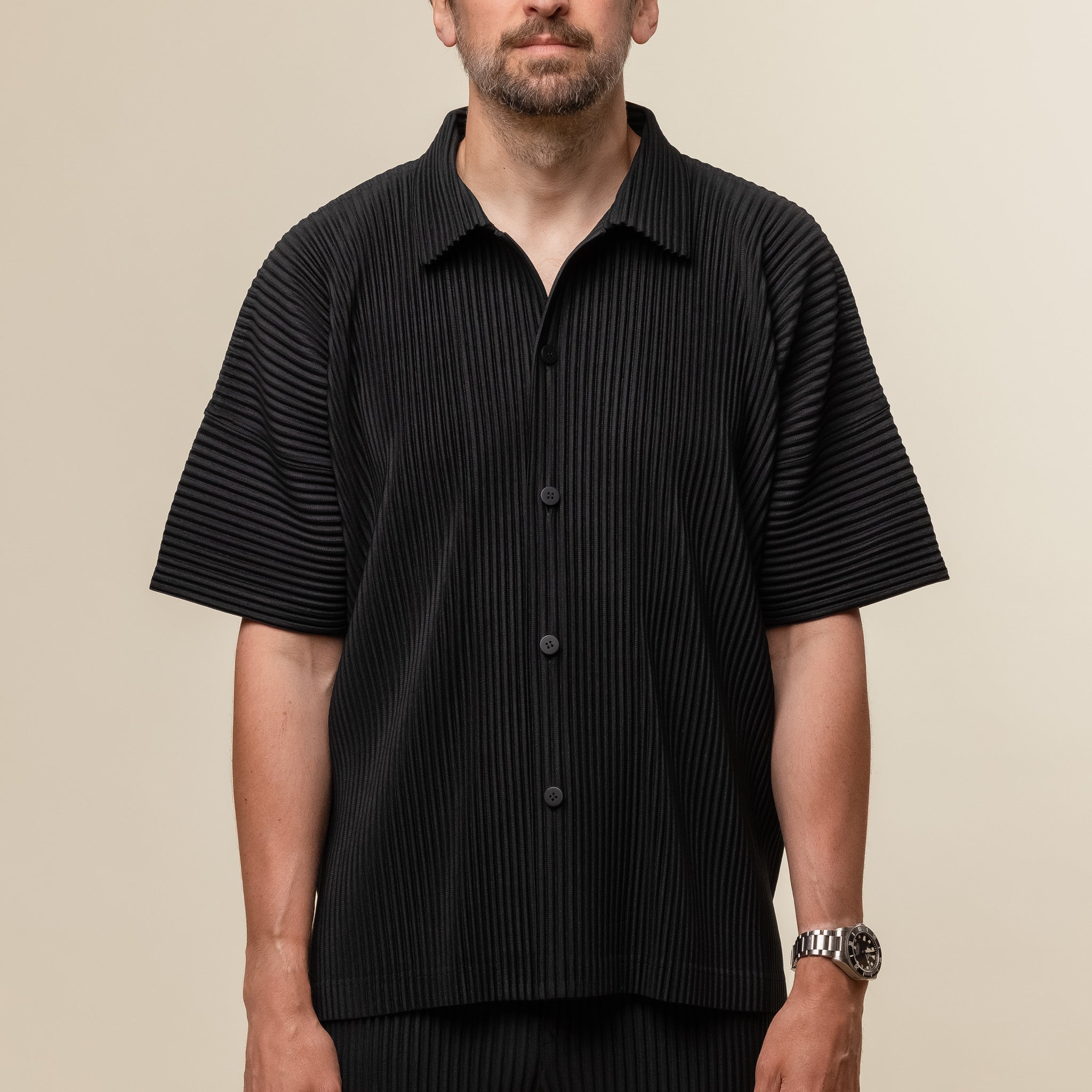 Homme Plissé Issey Miyake - Short Sleeve Polo Shirt - Black HP56JJ117_15