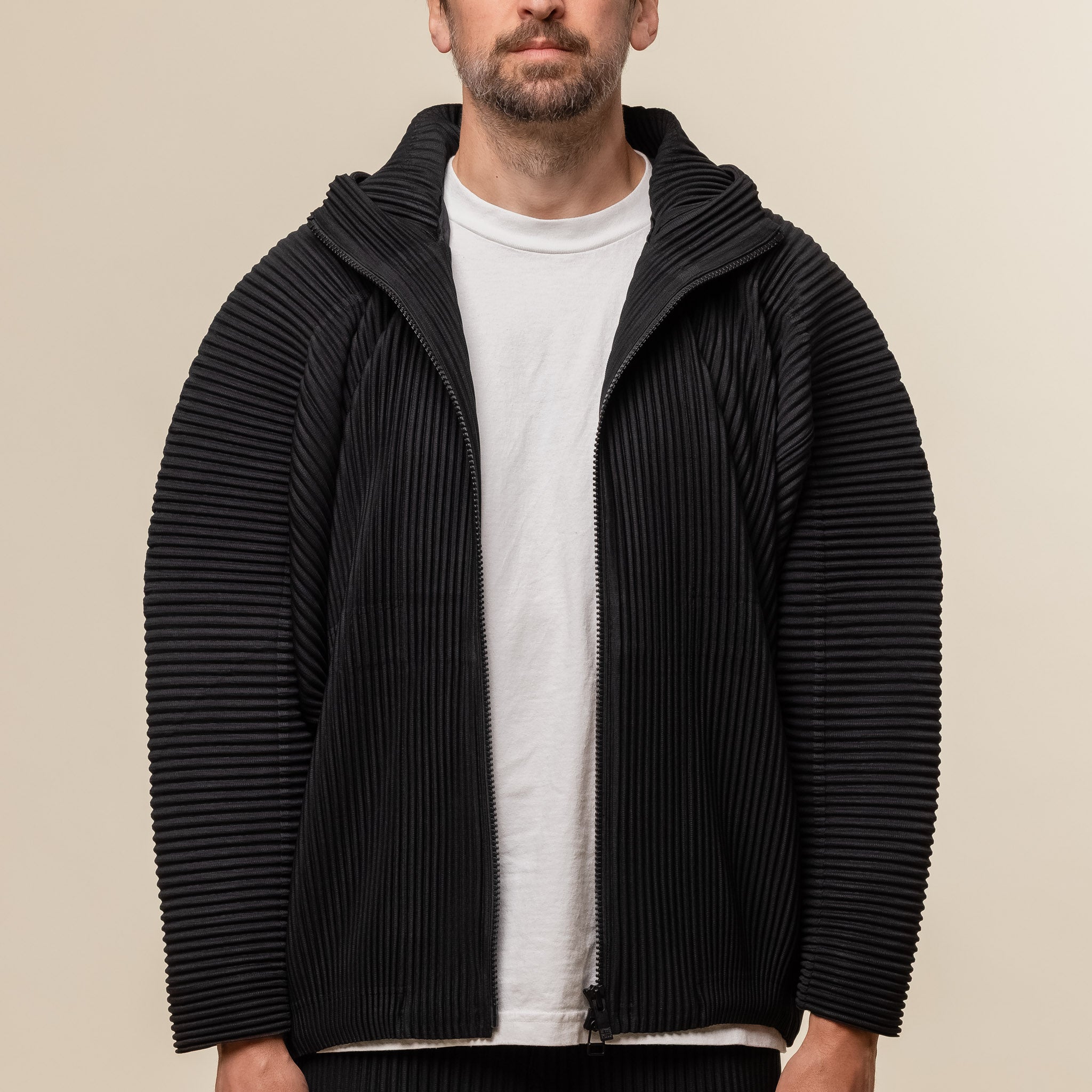 Homme Plissé Issey Miyake - Hooded Pleats Jacket - Black HP56JL121_15