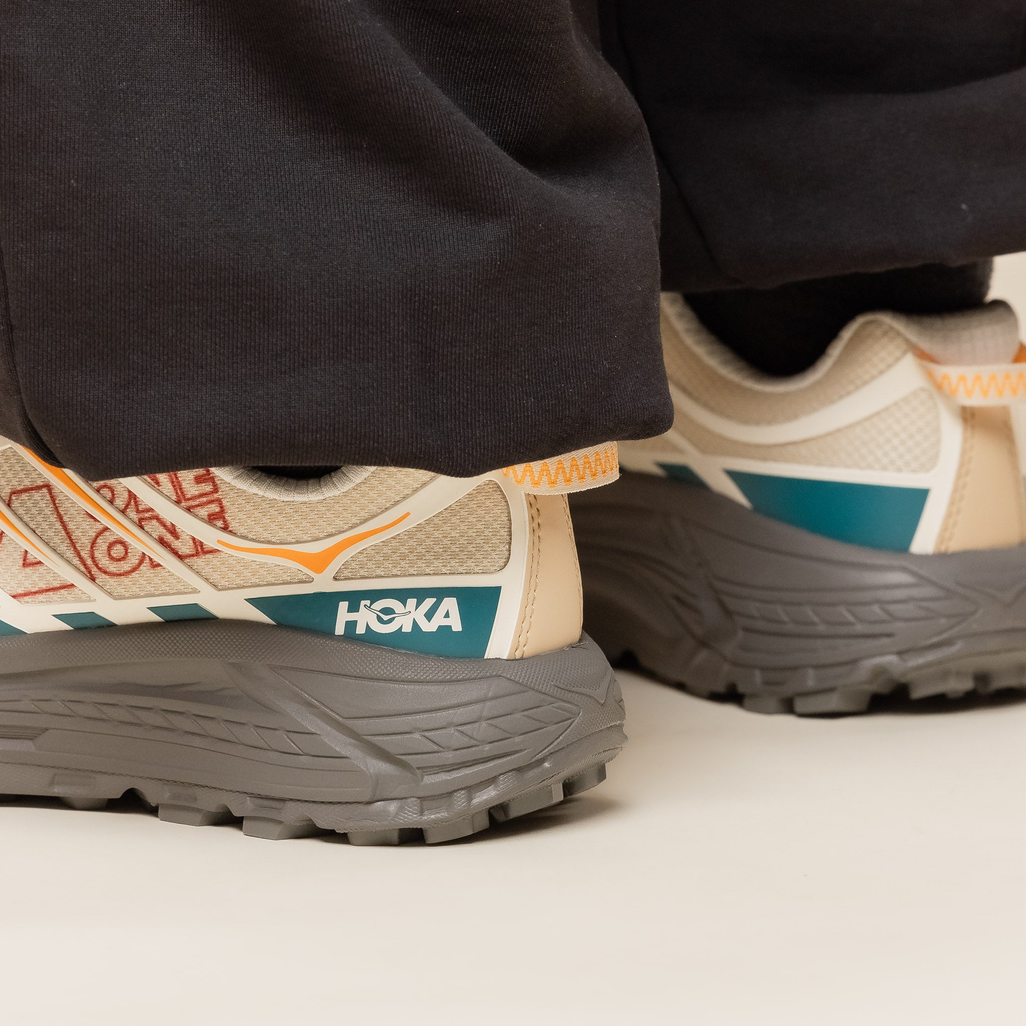 HOKA - Mafate Three2 Wordmark - Cream / Khaki