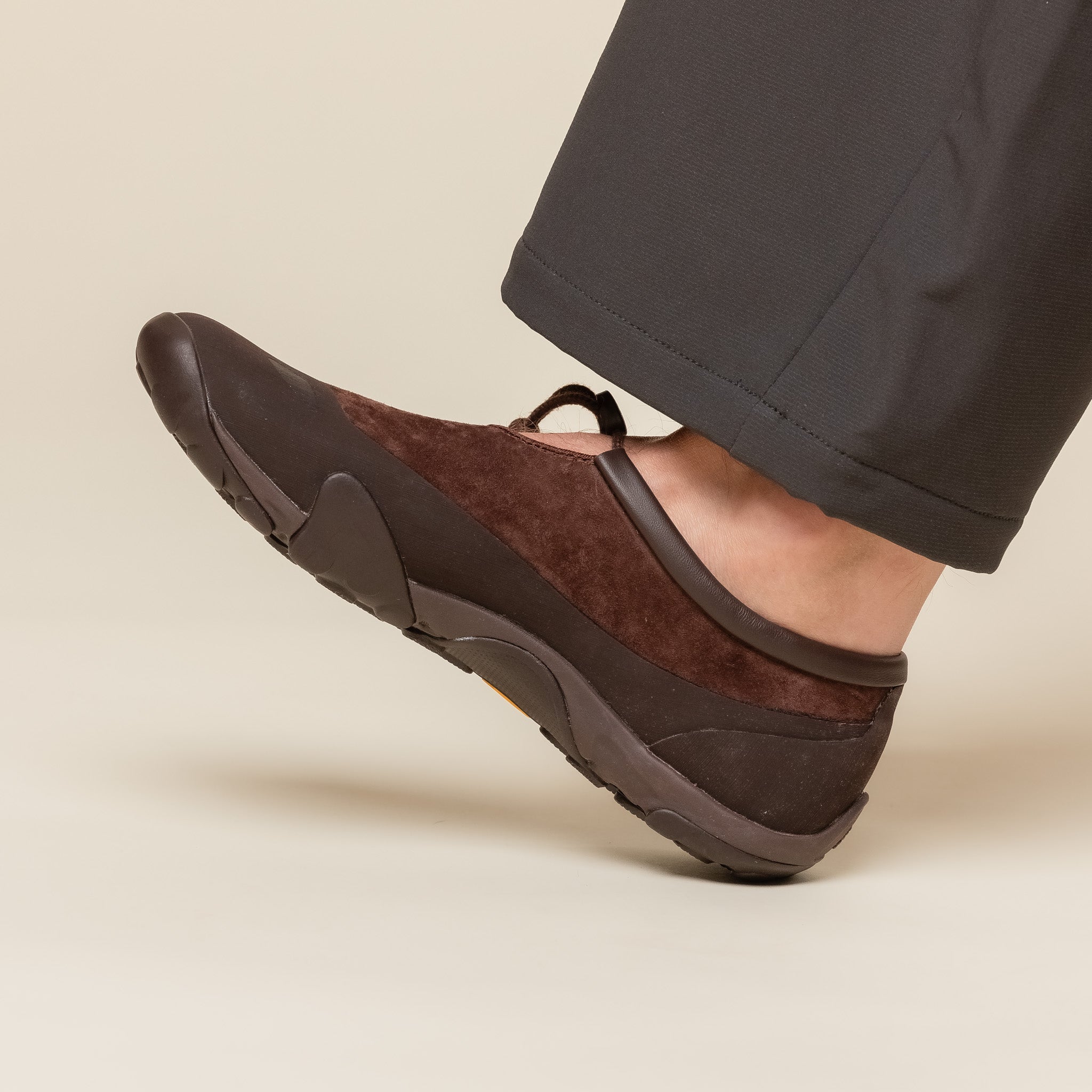 New Balance - MT10T - Pumpernickel / Black Coffee