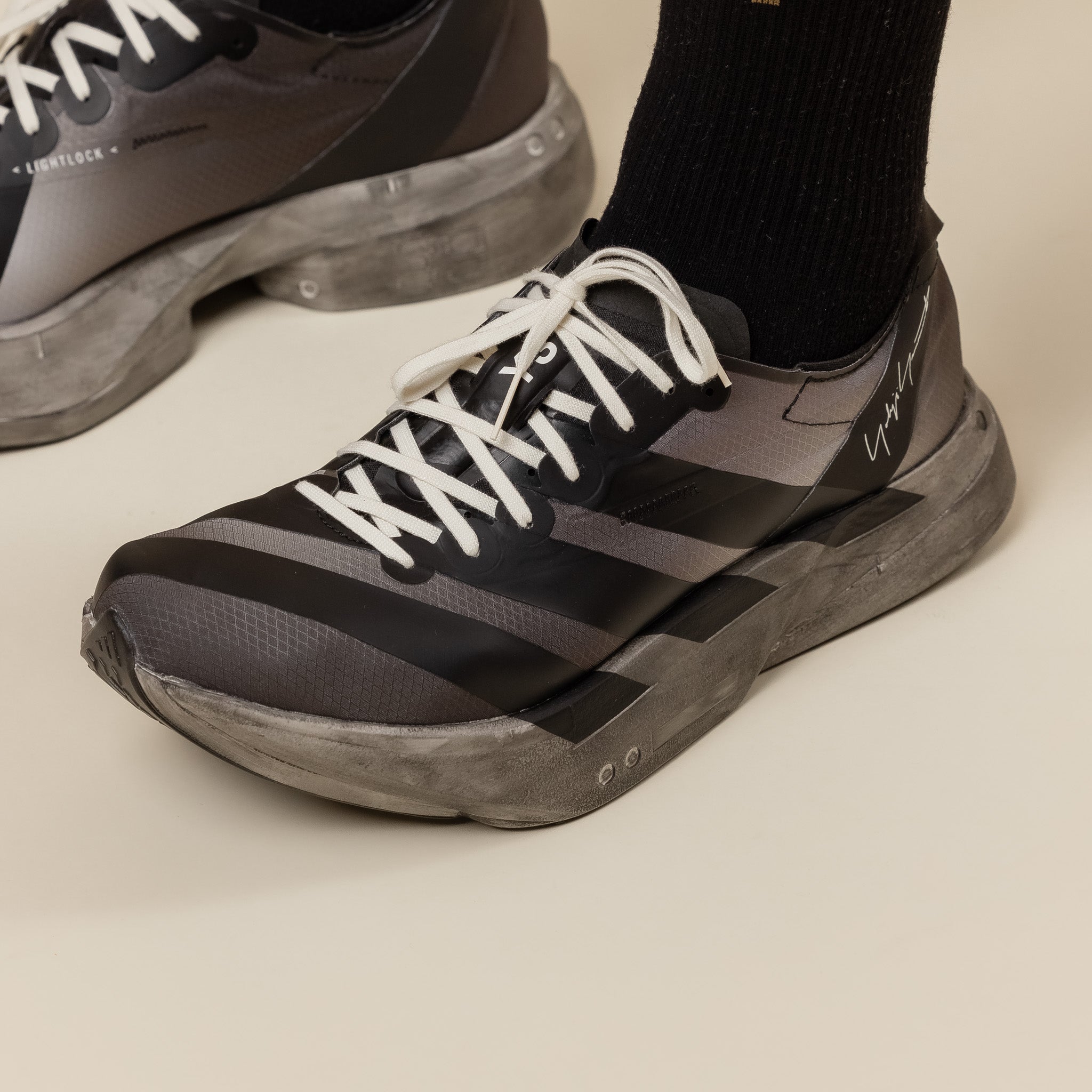 Adidas - Y-3 ADIOS PRO 4 - Black / Off White / Grey Five