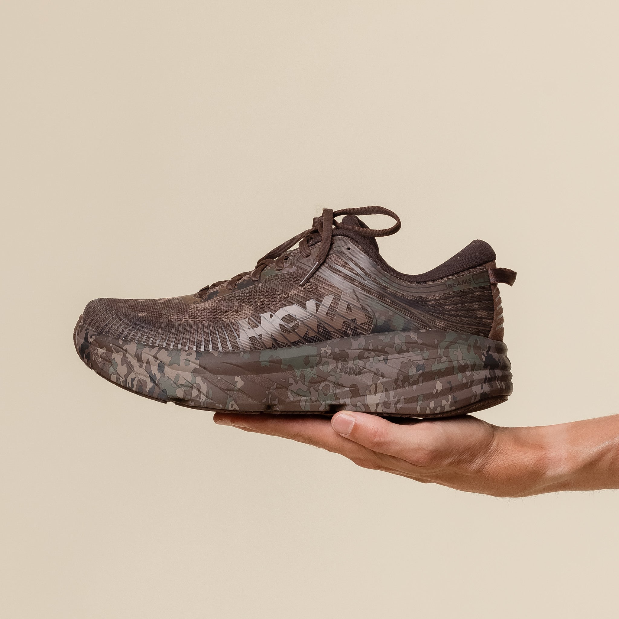 HOKA x BEAMS - Bondi 7 - Chestnut/Black Bean