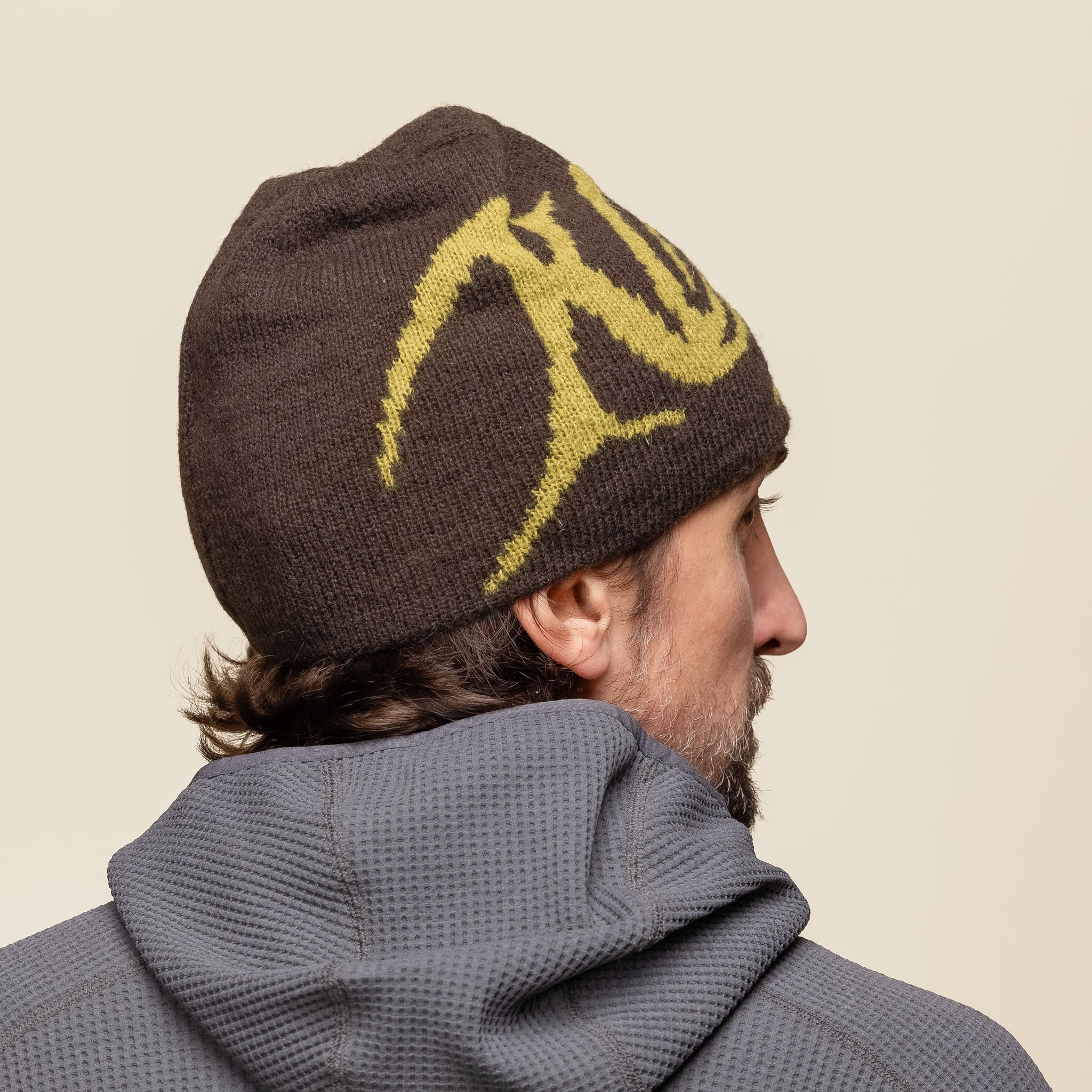 Roa Hiking - Graphic Beanie - Taupe Brown