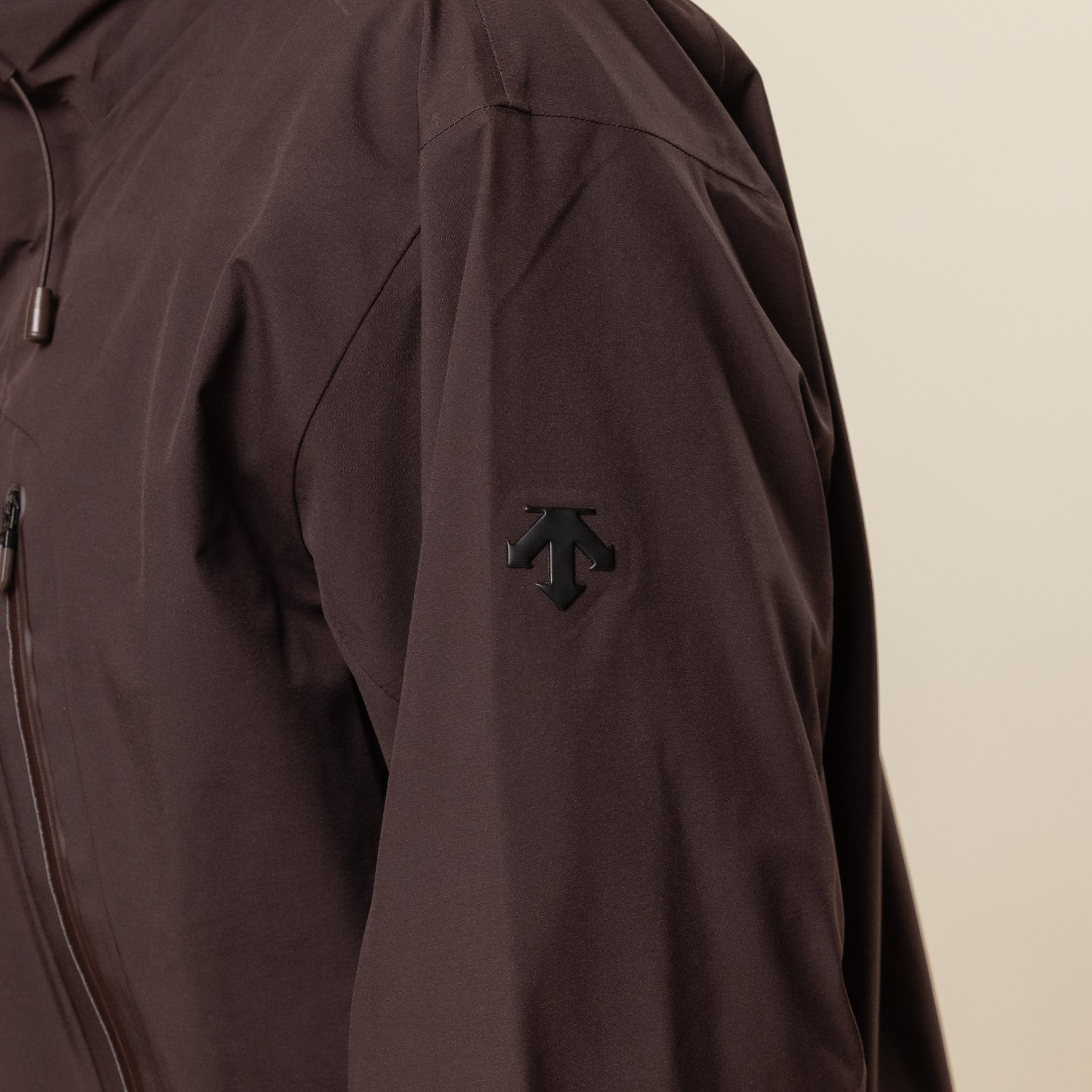 Descente Allterrain - Hard Shell Creas Jacket - Deep Mahogany