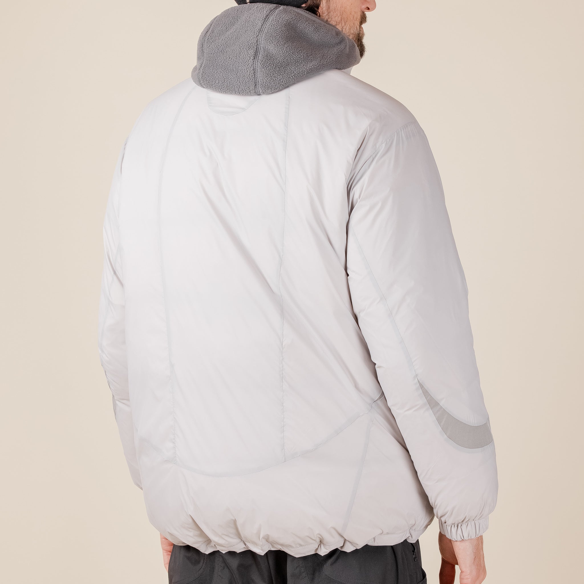 Welter Experiment - WOL043 Signature Line Down Jacket - Light Grey