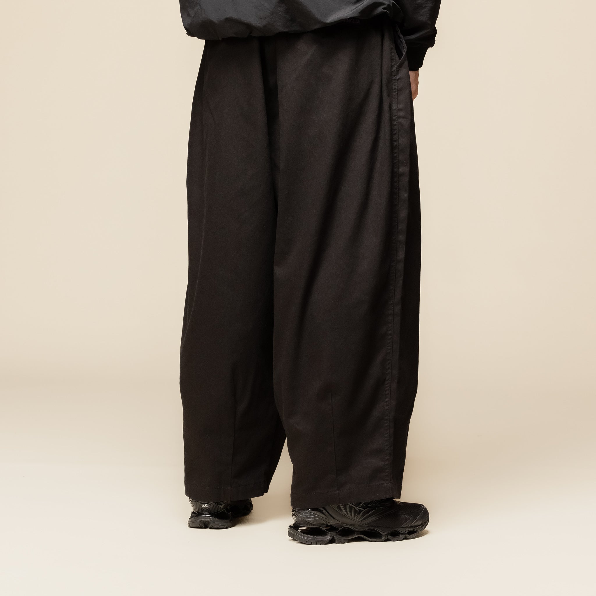 Anglan - Cotton Twill Belted Balloon Pants - Black "Anglan pants" "Anglan stockists" "Anglan website"