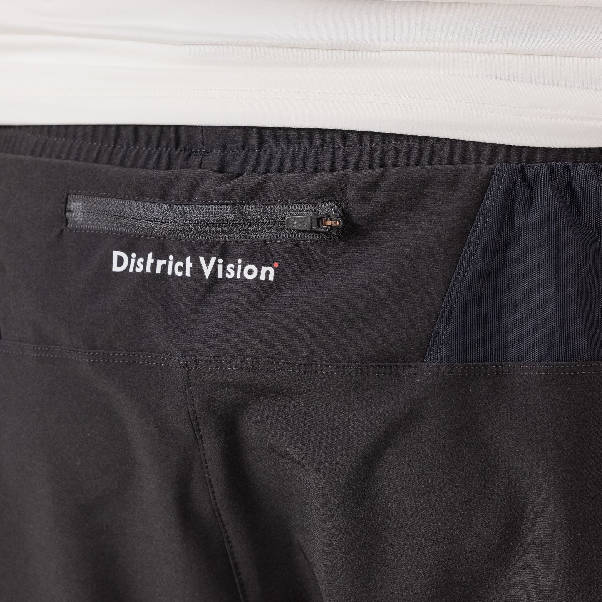 District Vision - Spino 5" Training Shorts - Black DV0005_BLK_XL UK Stockist Best Price