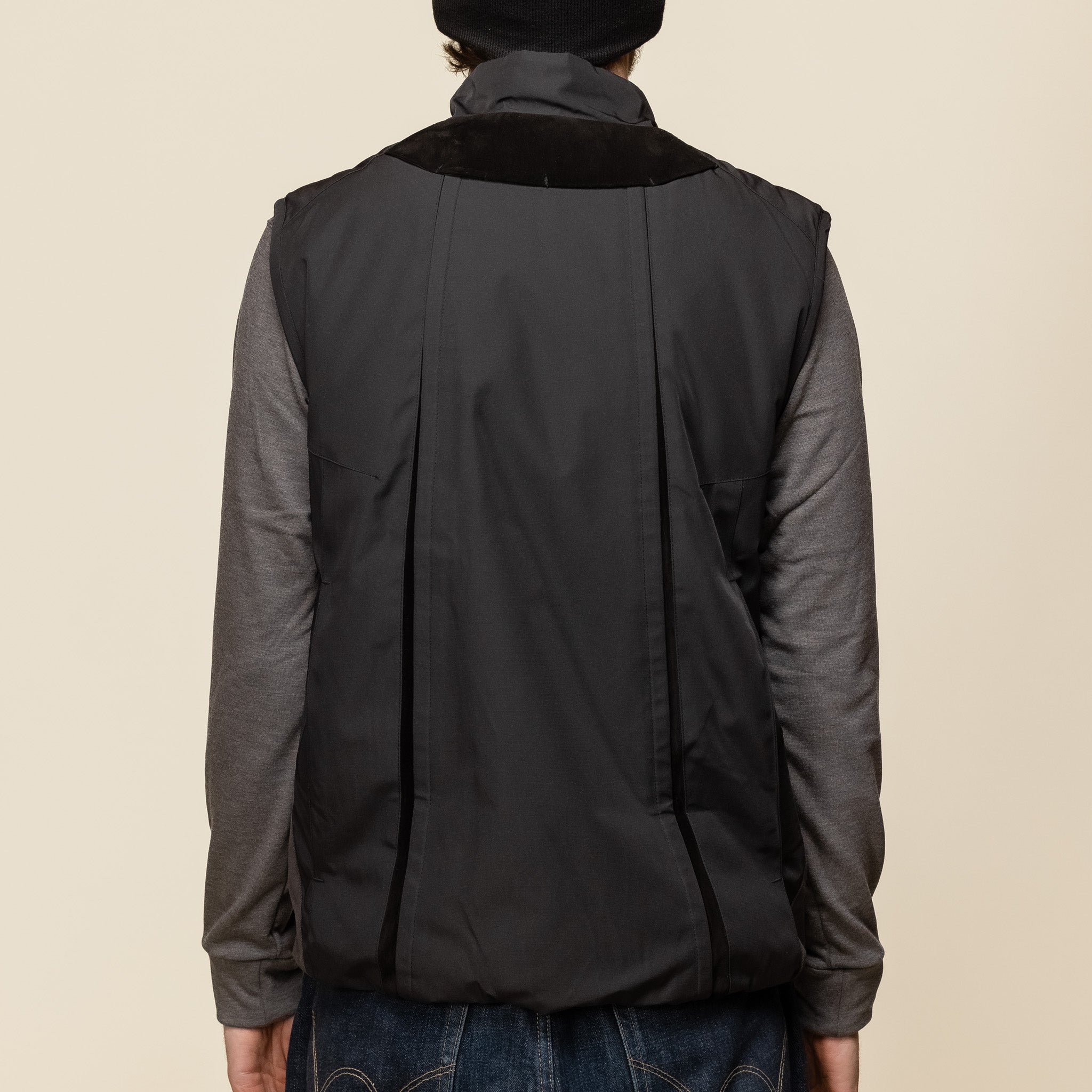 XLIM - EP.6 01 Vest Jacket - Black