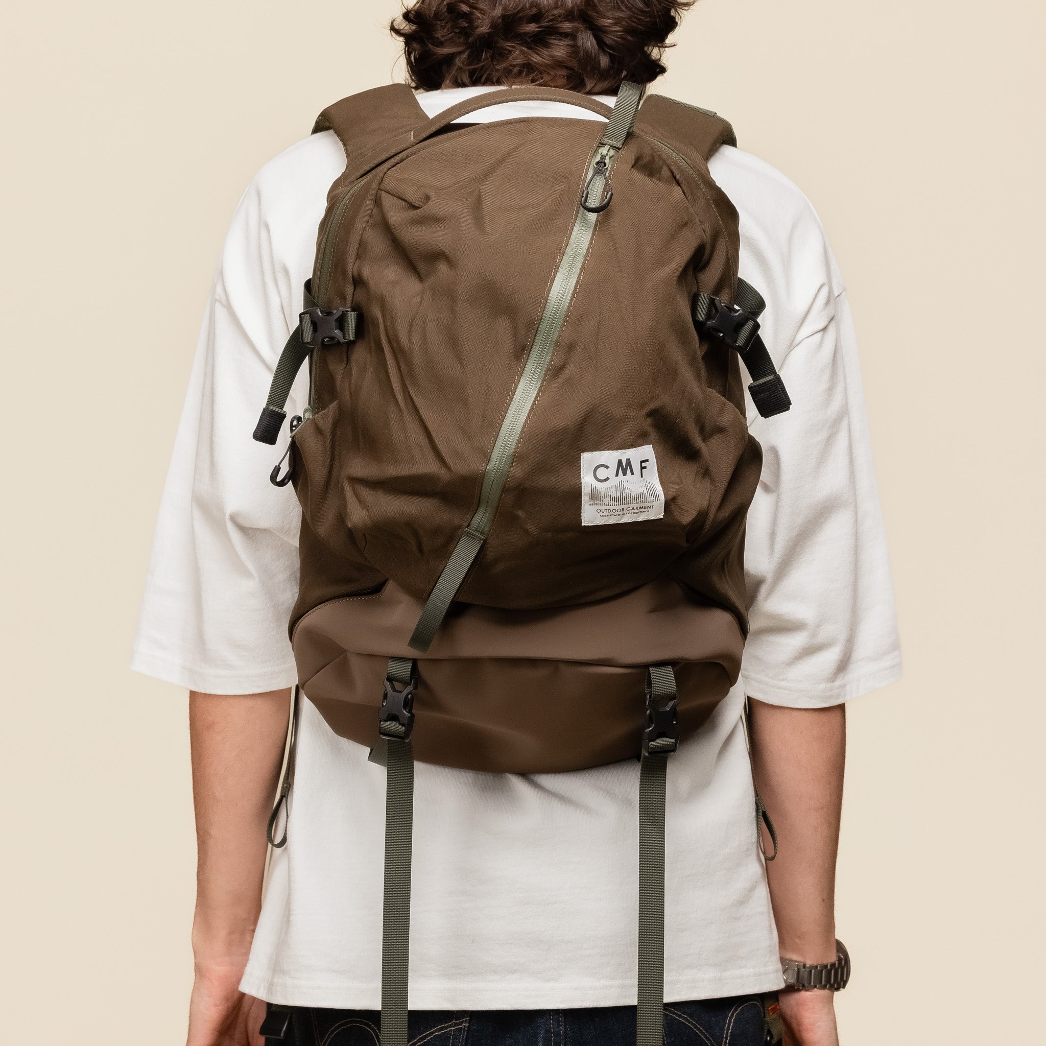 CMF Comfy Outdoor Garment - Weekenderz 20 Smooth Nylon Backpack - Khaki