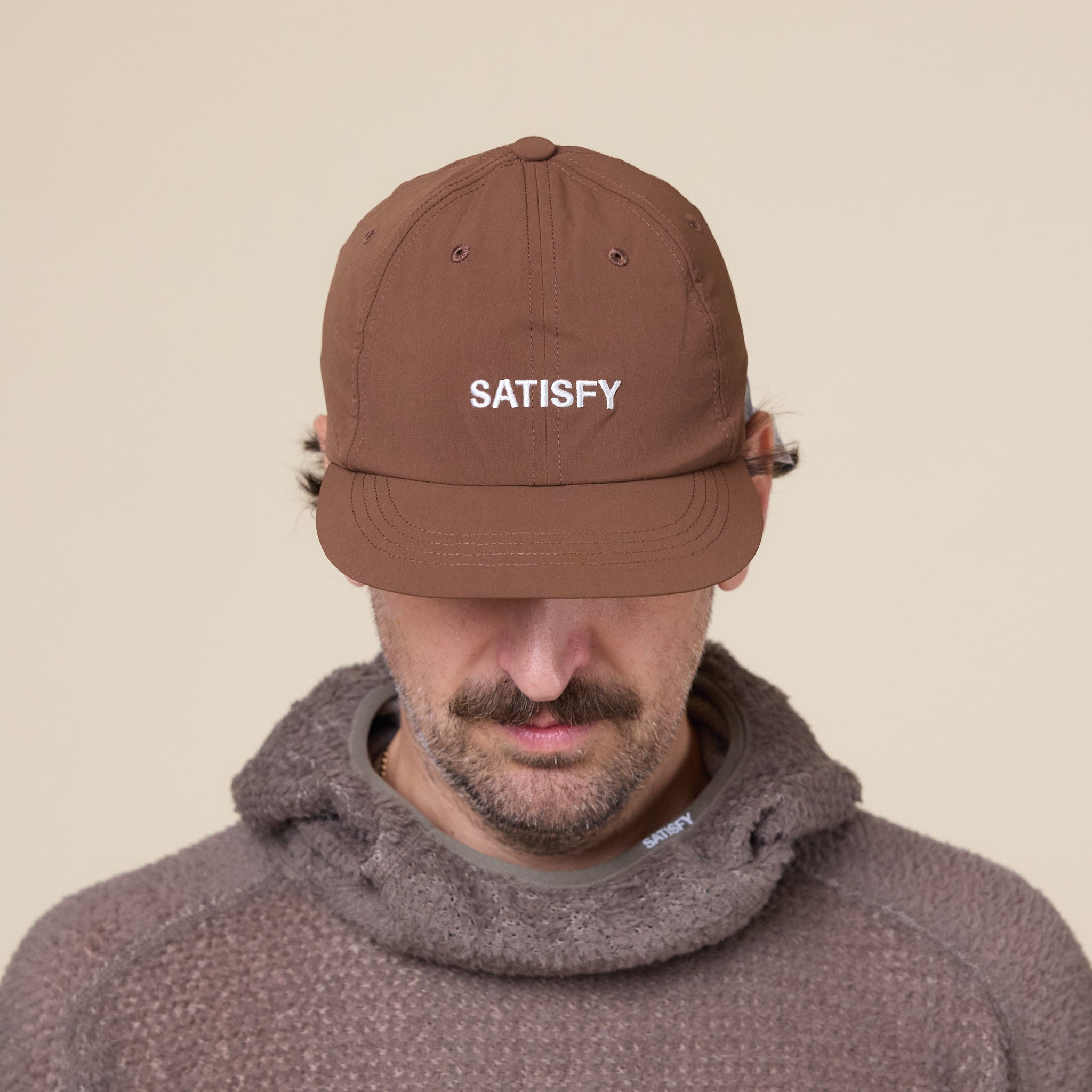 Satisfy Running - Peaceshell Running Cap - Brown