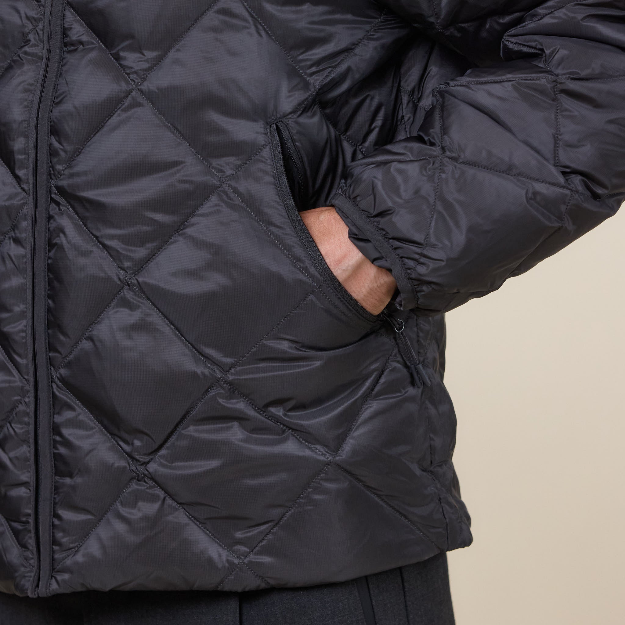 Hiking Patrol - Base Light Down Hooded Jacket - Charcoal Black