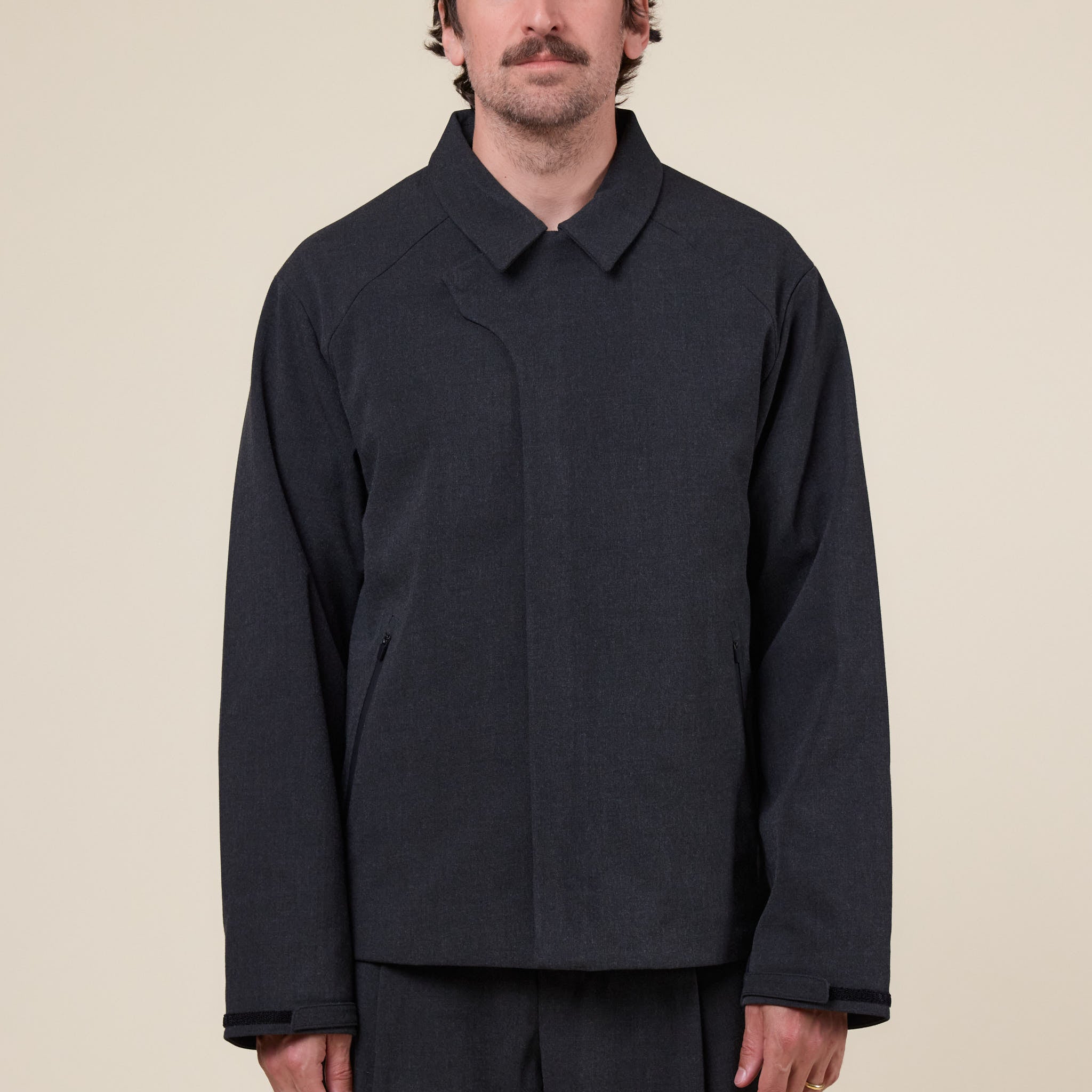 Hiking Patrol - Waypoint Texture Jacket - Dark Grey