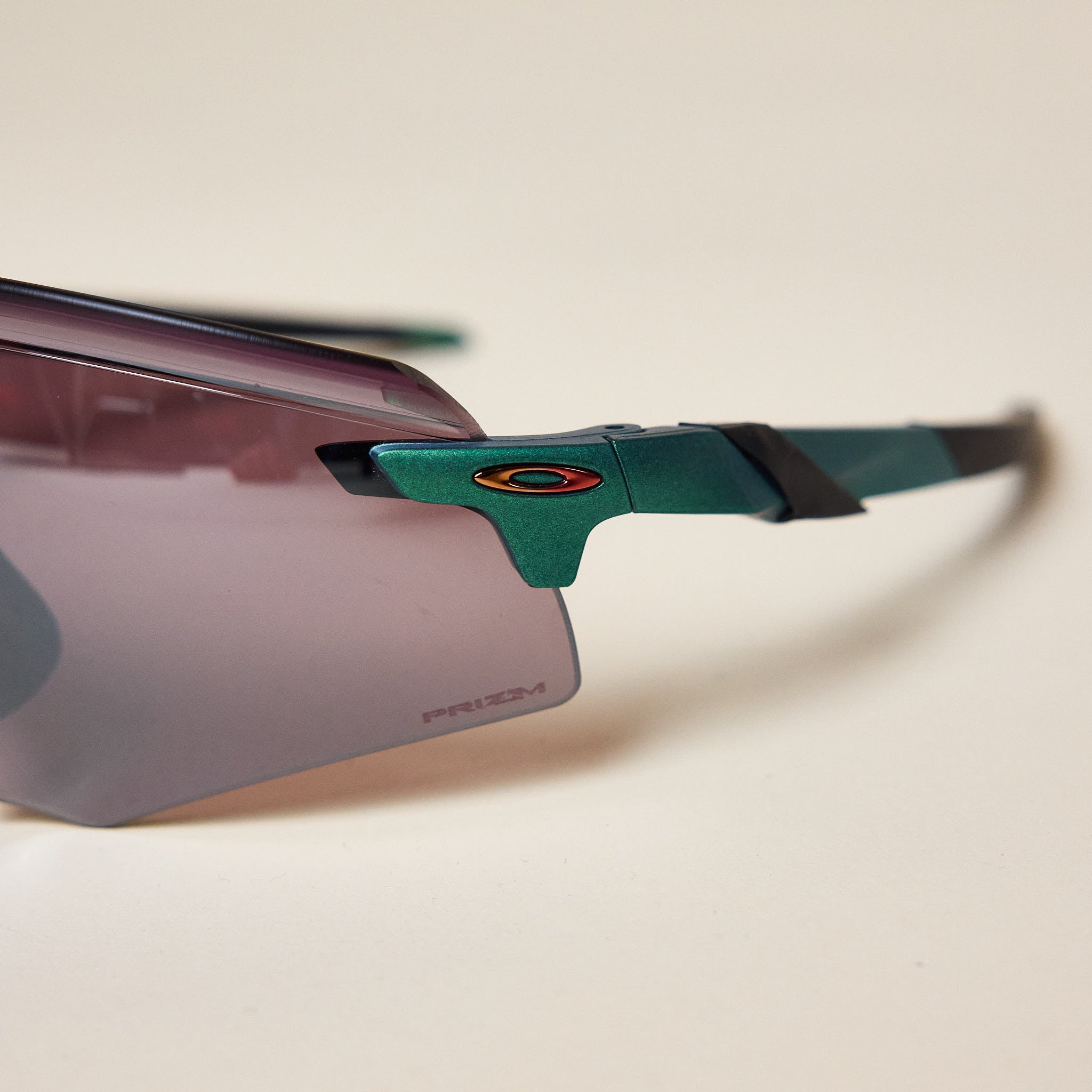 Oakley - Encoder Strike Sunglasses - Spectrum Gamma Green / Prizm Road Black