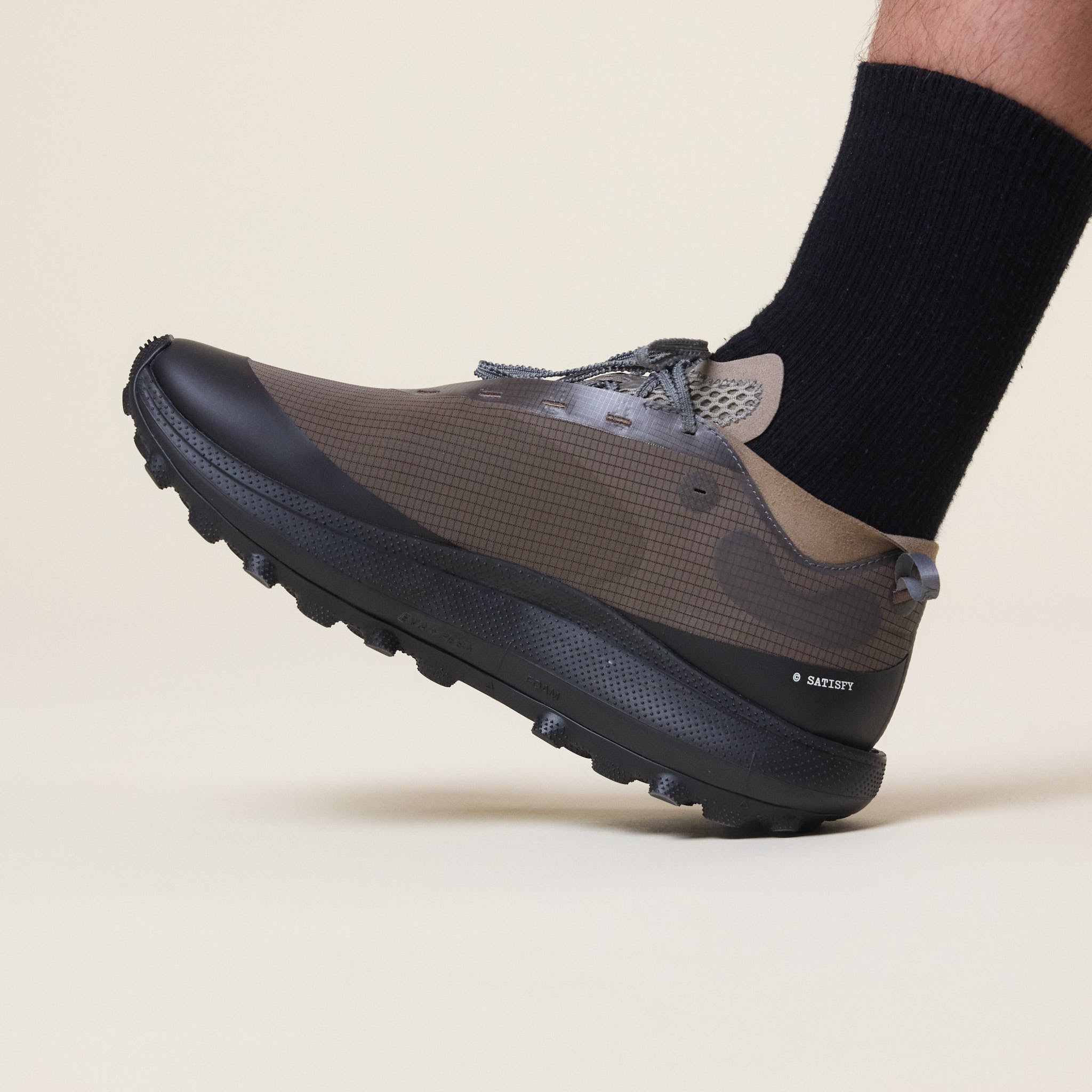 Satisfy - The ROCKER Trail Shoe - Falcon