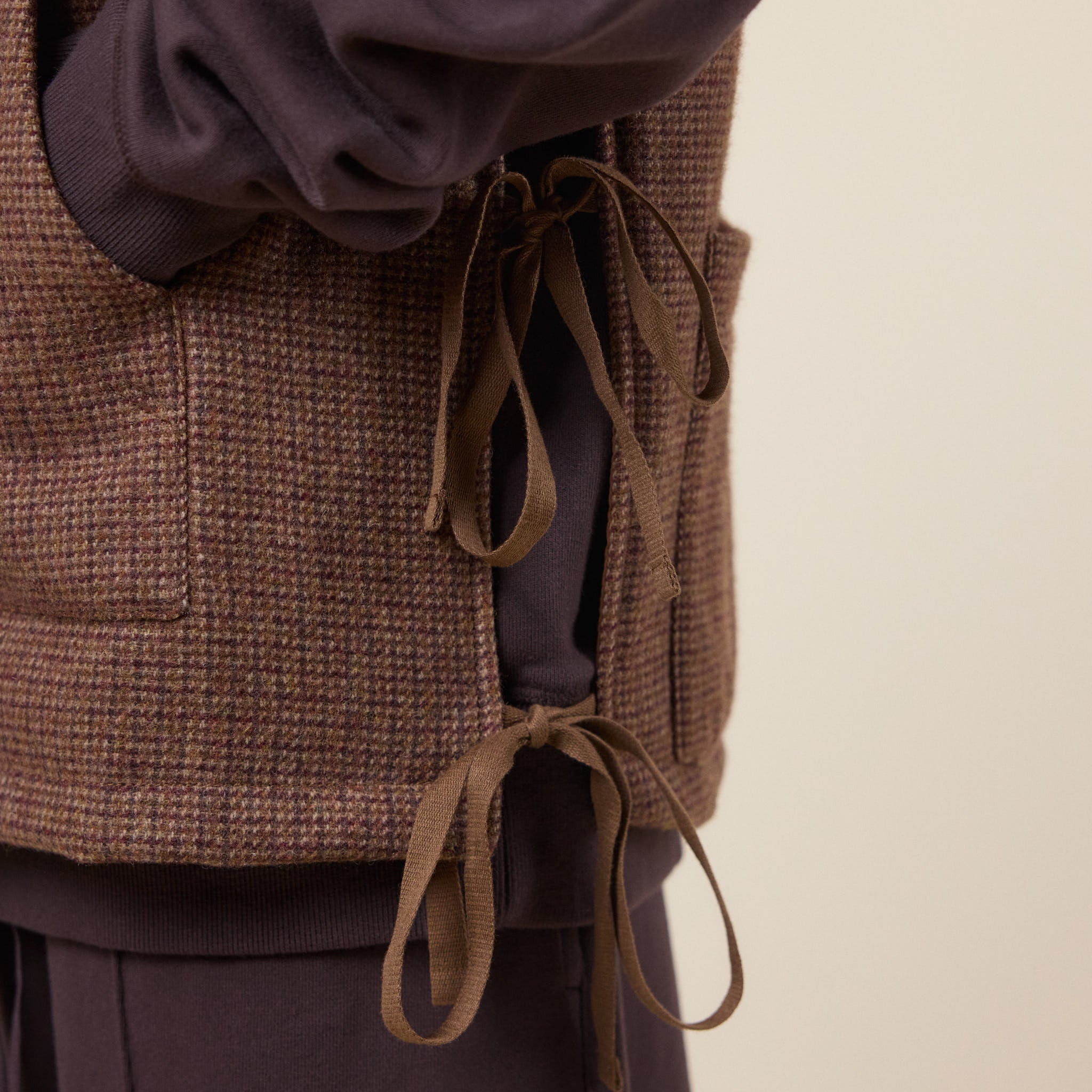 Merely Made - Premium Tweed Checked Wool Vest Jacket - Mixnut Brown