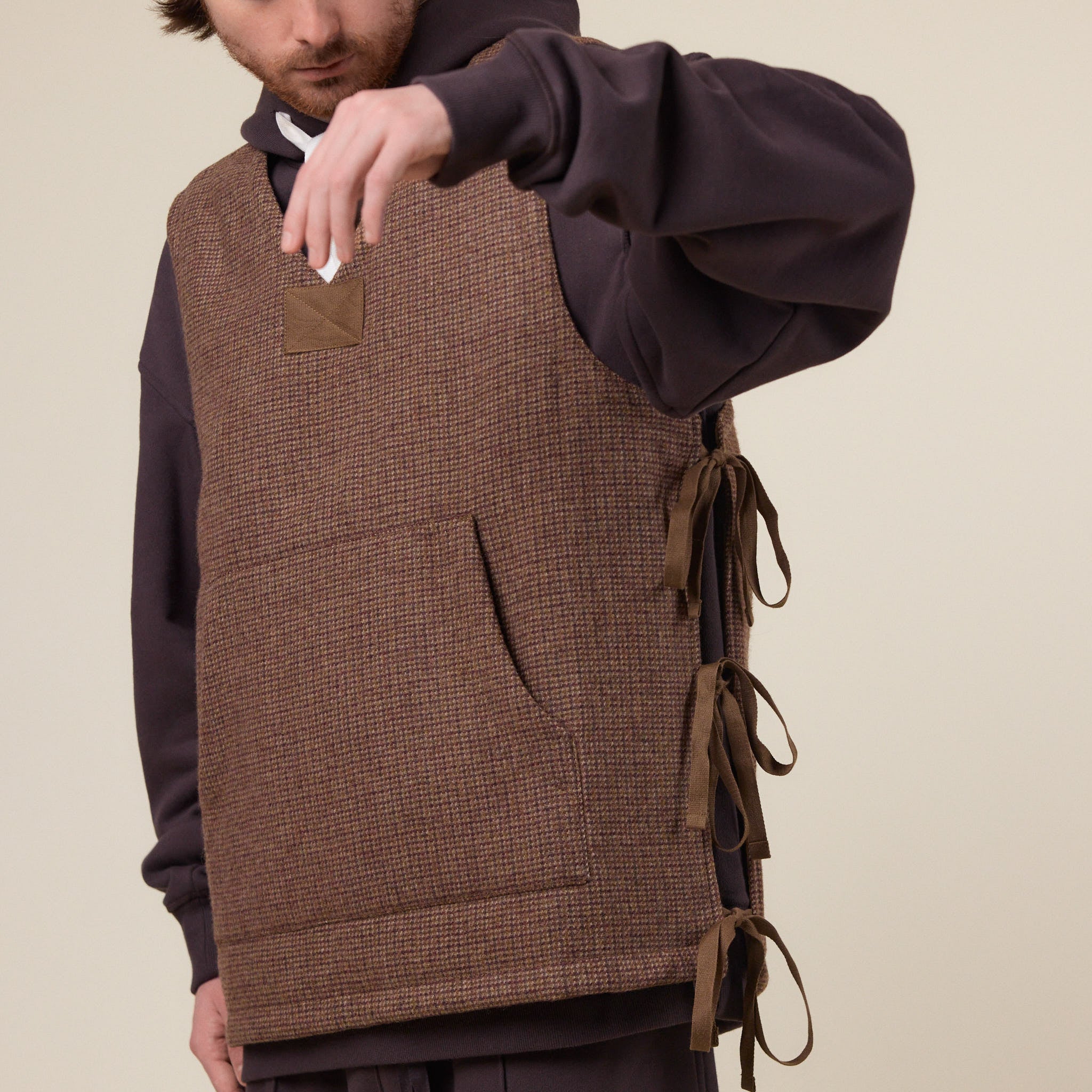 Merely Made - Premium Tweed Checked Wool Vest Jacket - Mixnut Brown